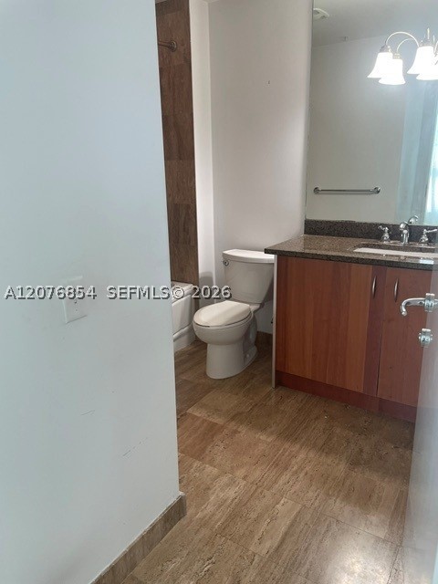 300 S Biscayne Blvd #T-2303, Miami FL 33131