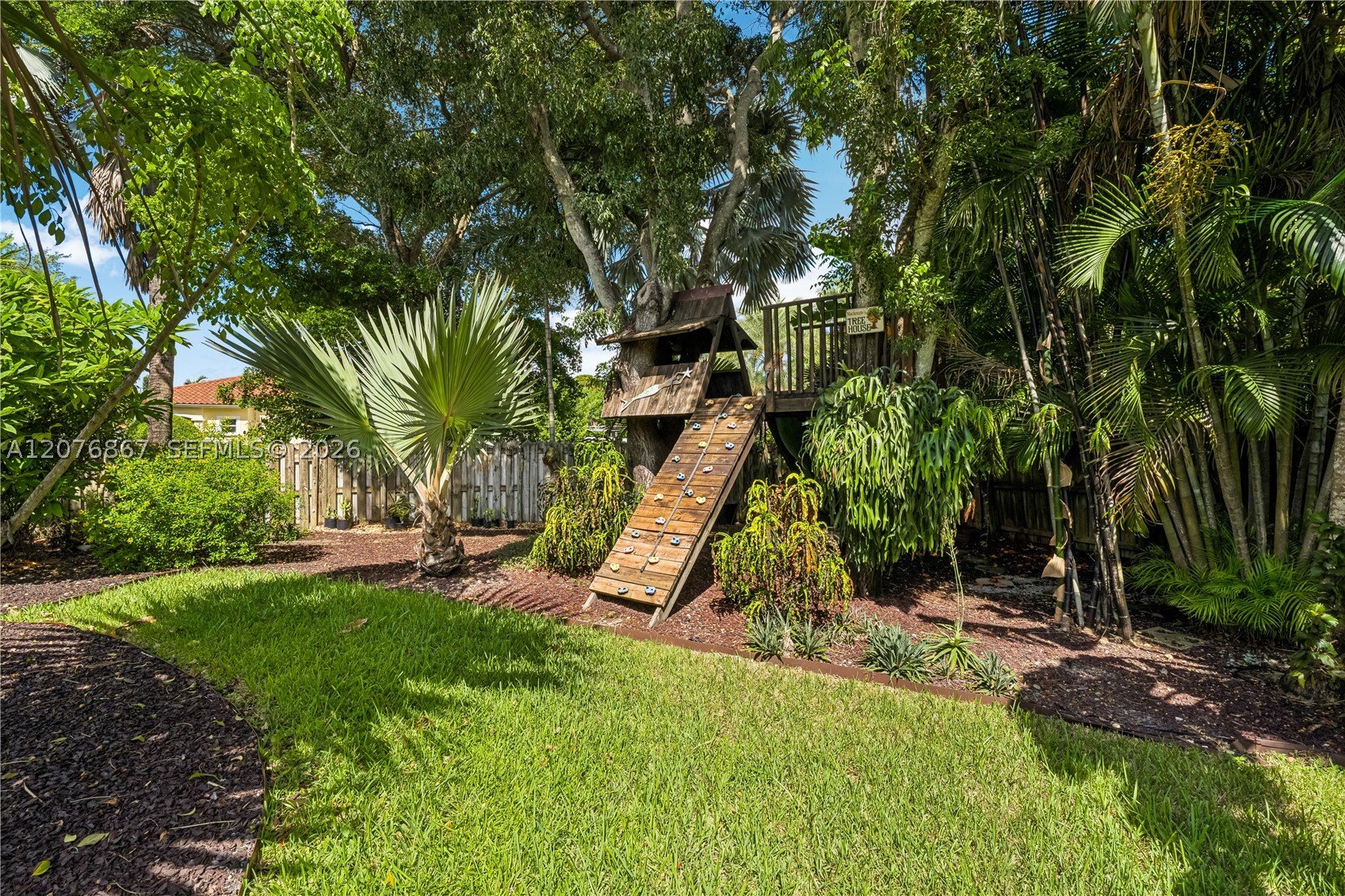 8445 SW 163rd Ter, Palmetto Bay FL 33157