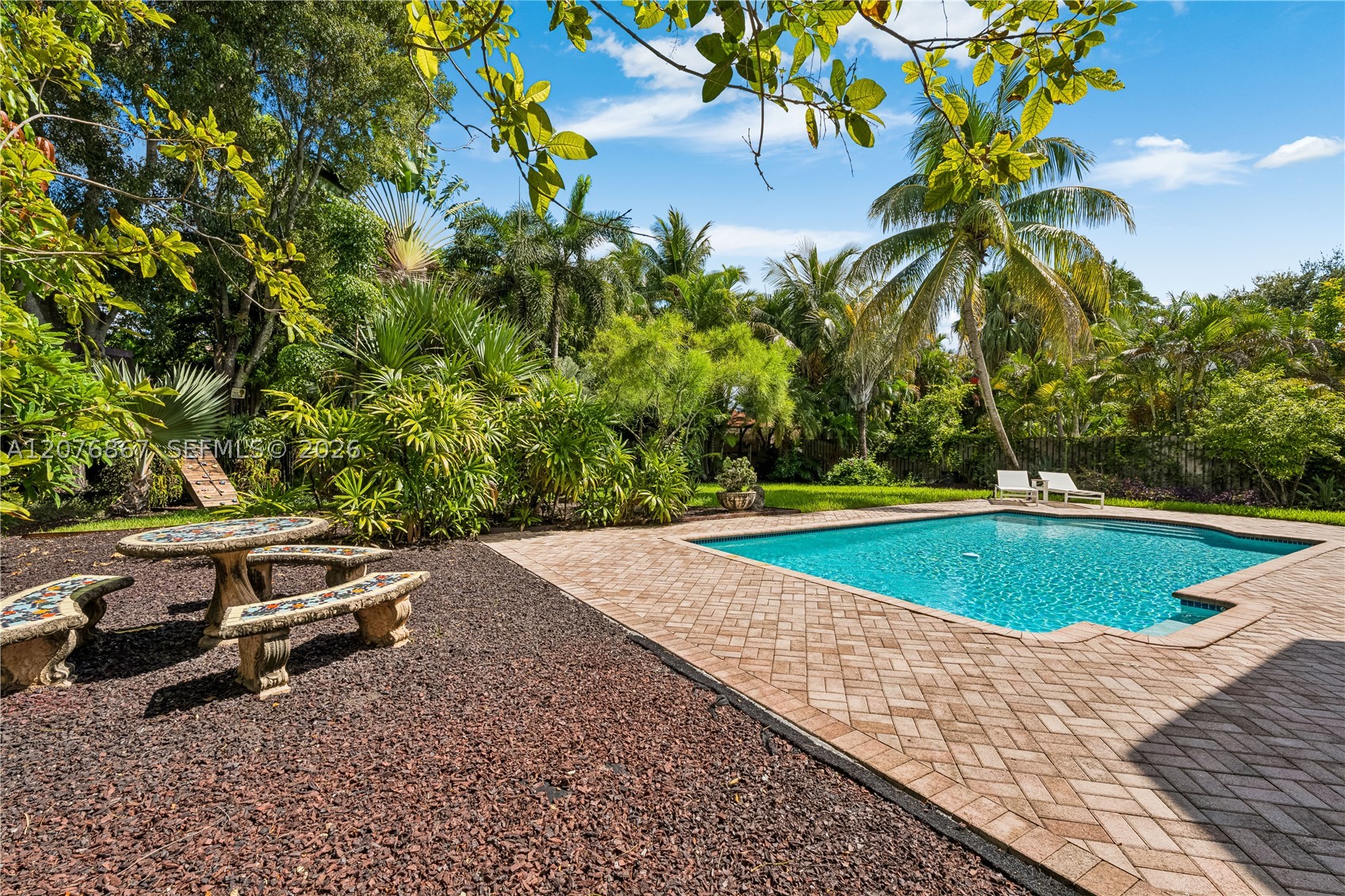 8445 SW 163rd Ter, Palmetto Bay FL 33157