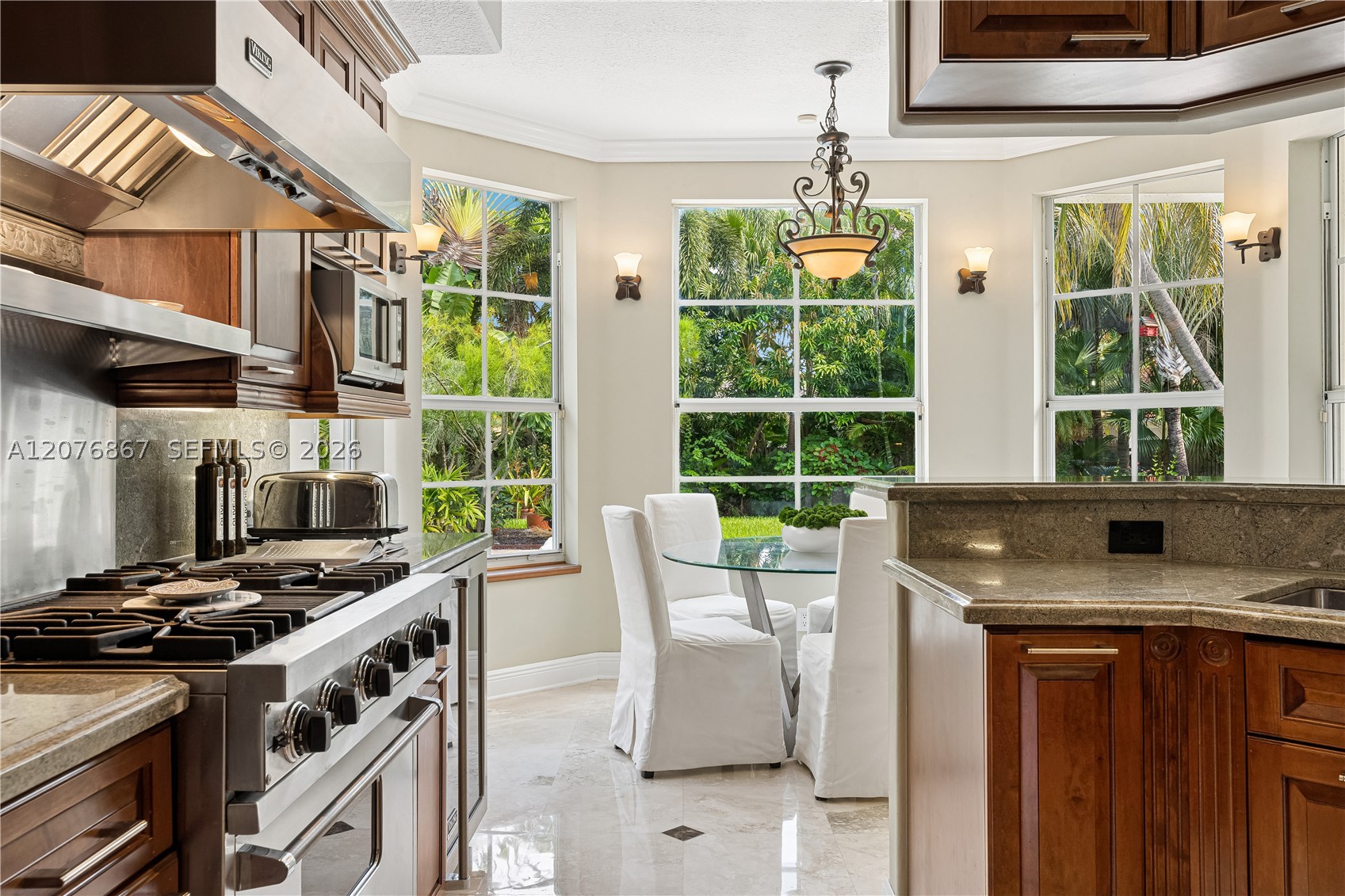 8445 SW 163rd Ter, Palmetto Bay FL 33157