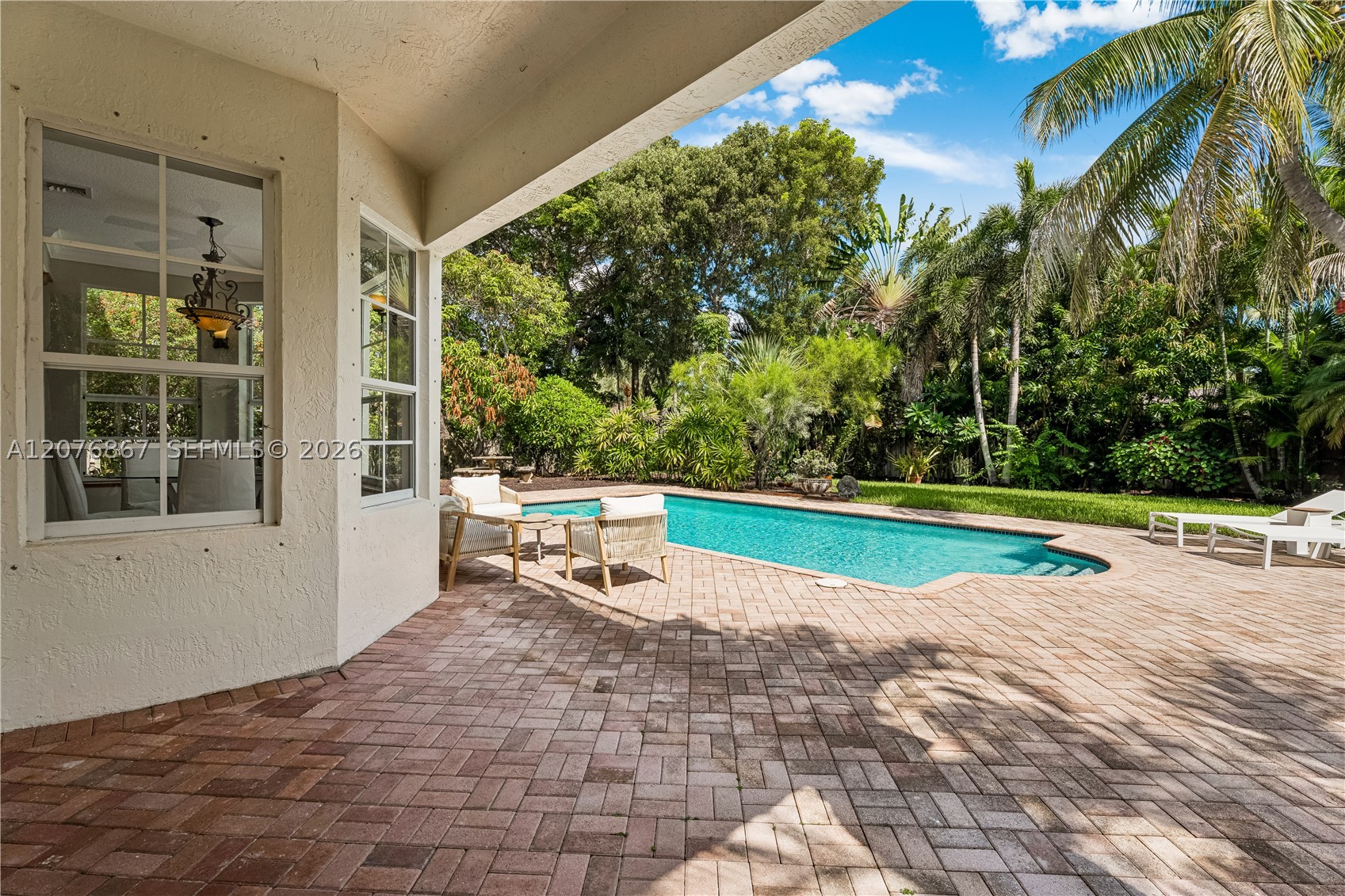 8445 SW 163rd Ter, Palmetto Bay FL 33157