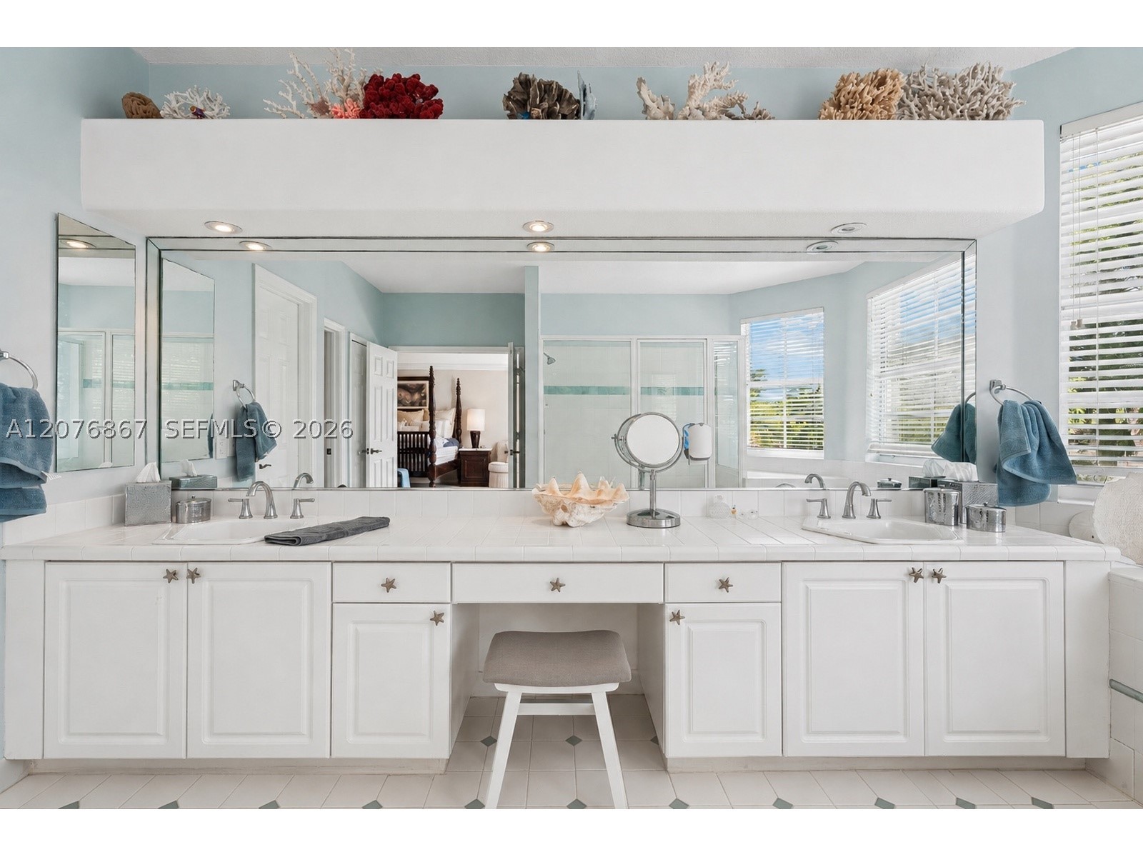 8445 SW 163rd Ter, Palmetto Bay FL 33157