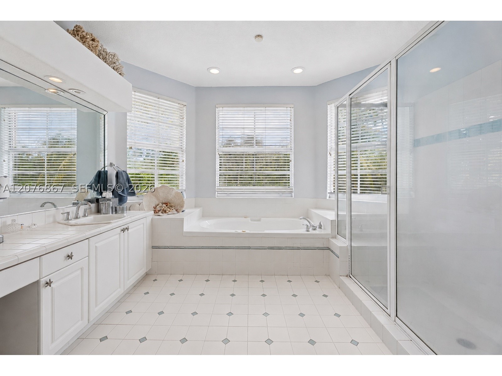 8445 SW 163rd Ter, Palmetto Bay FL 33157