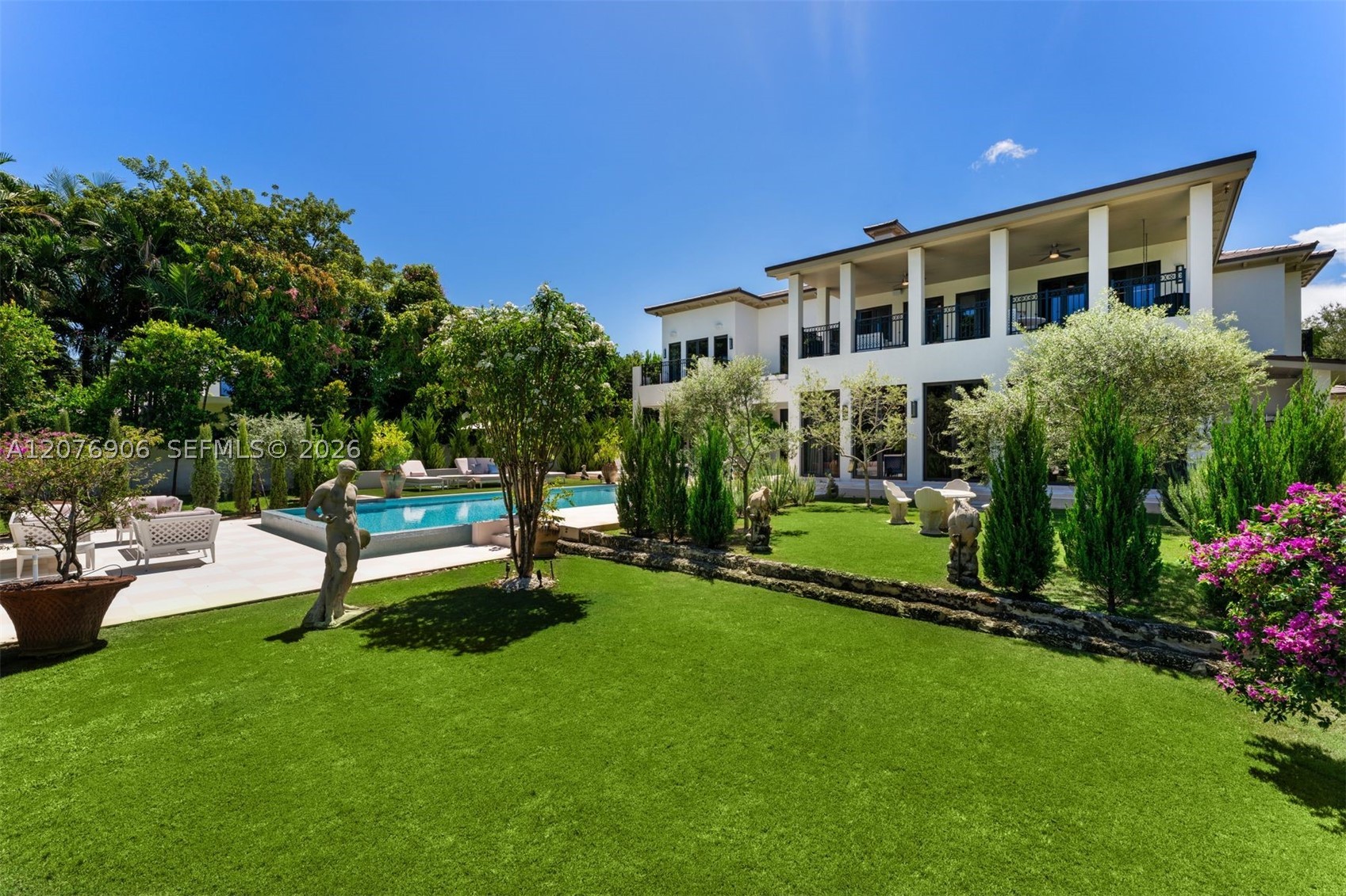 8345 Ponce De Leon Rd, Miami FL 33143