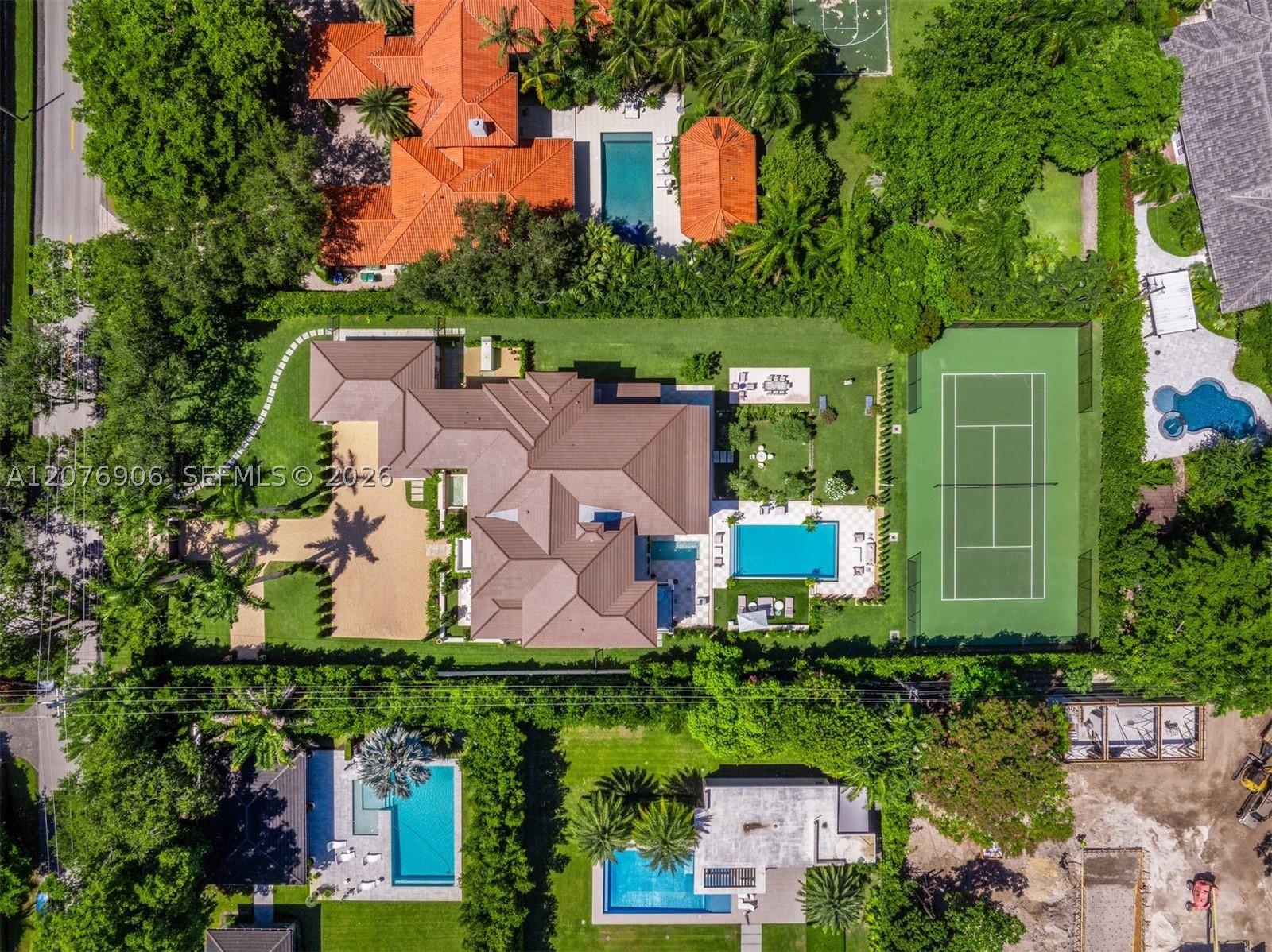 8345 Ponce De Leon Rd, Miami FL 33143