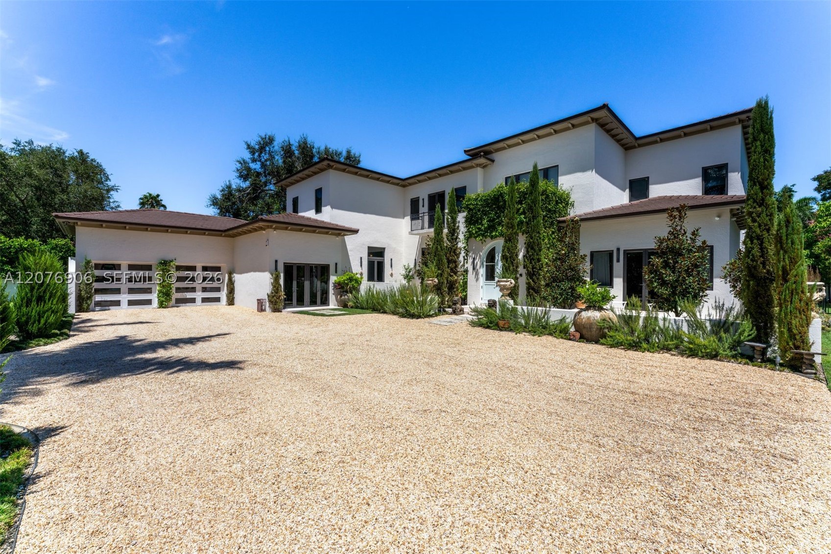 8345 Ponce De Leon Rd, Miami FL 33143