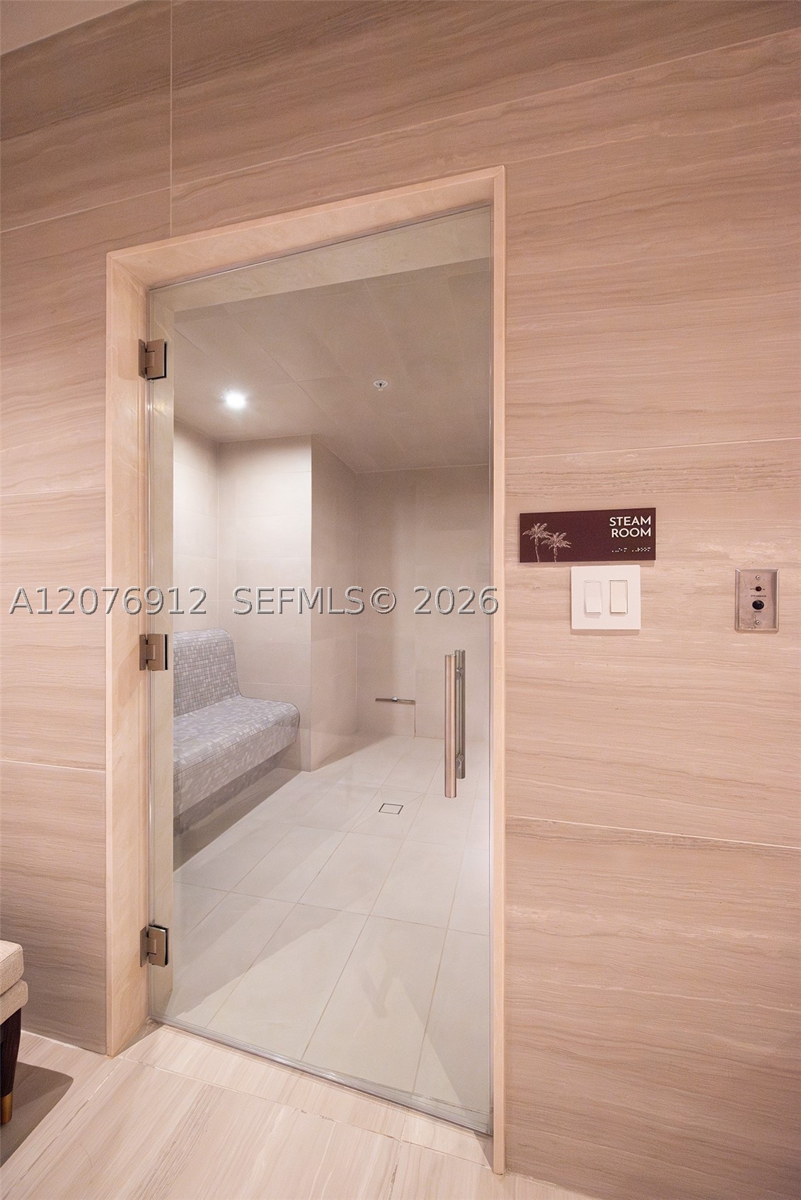 2411 Laguna Circle #2402, North Miami FL 33181