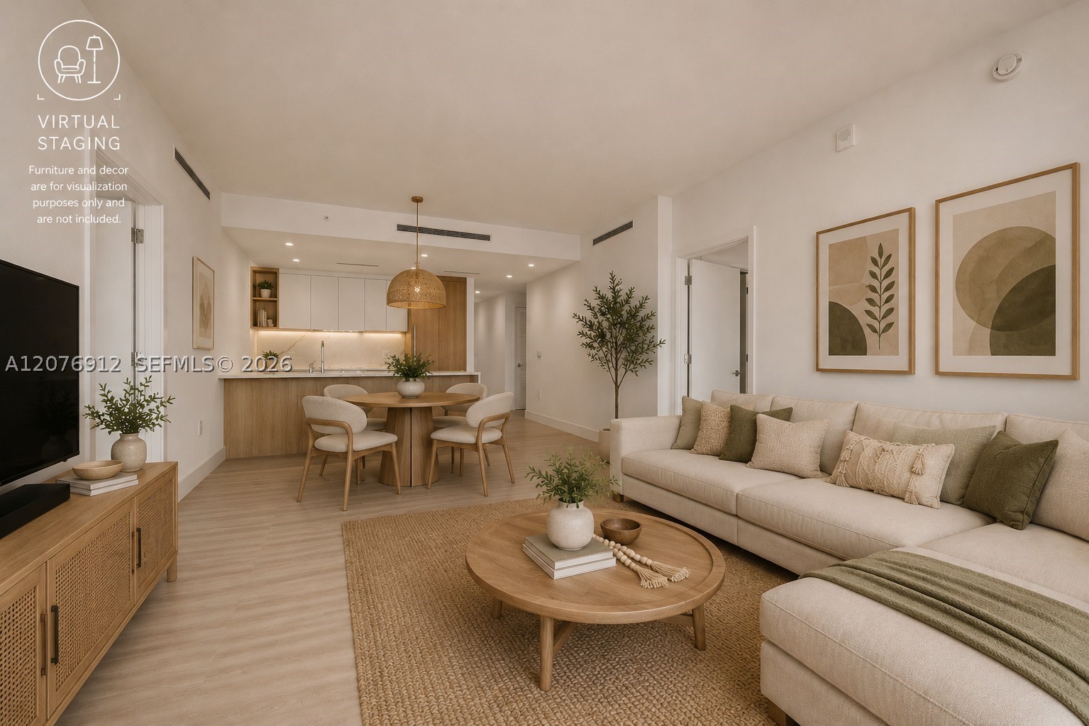 2411 Laguna Circle #2402, North Miami FL 33181