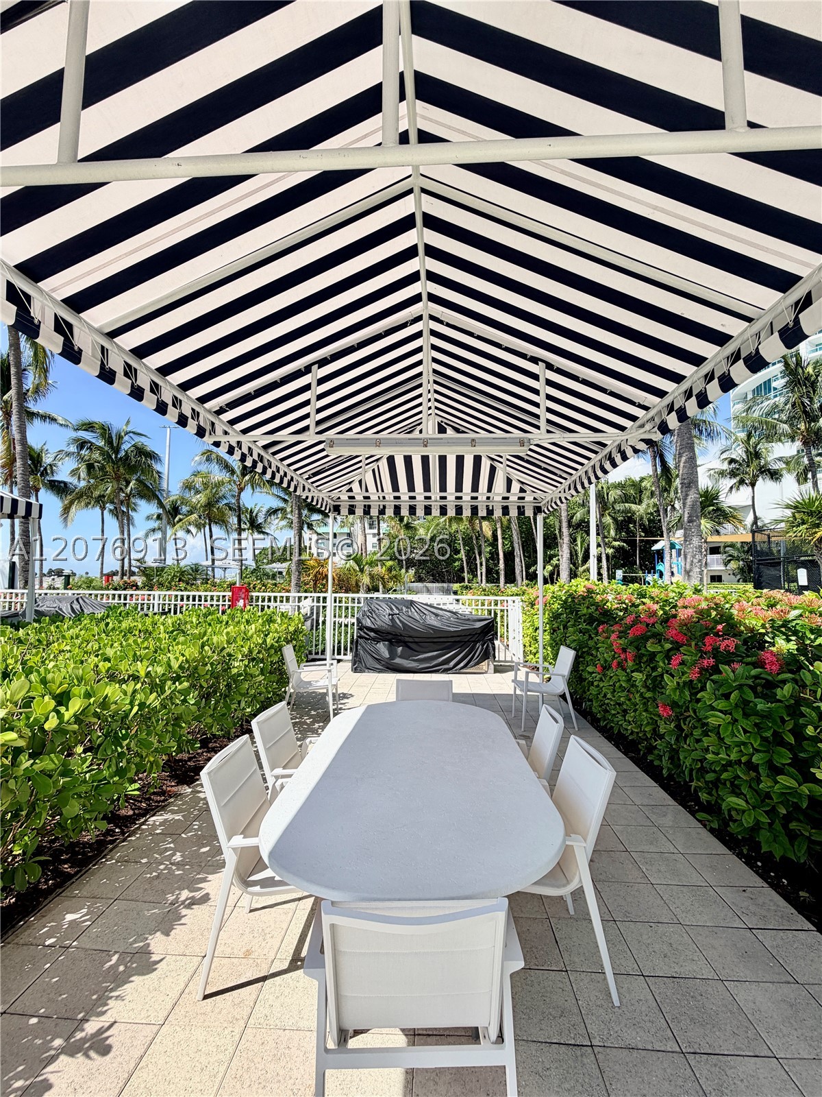 2101 Brickell Ave #1805, Miami FL 33129