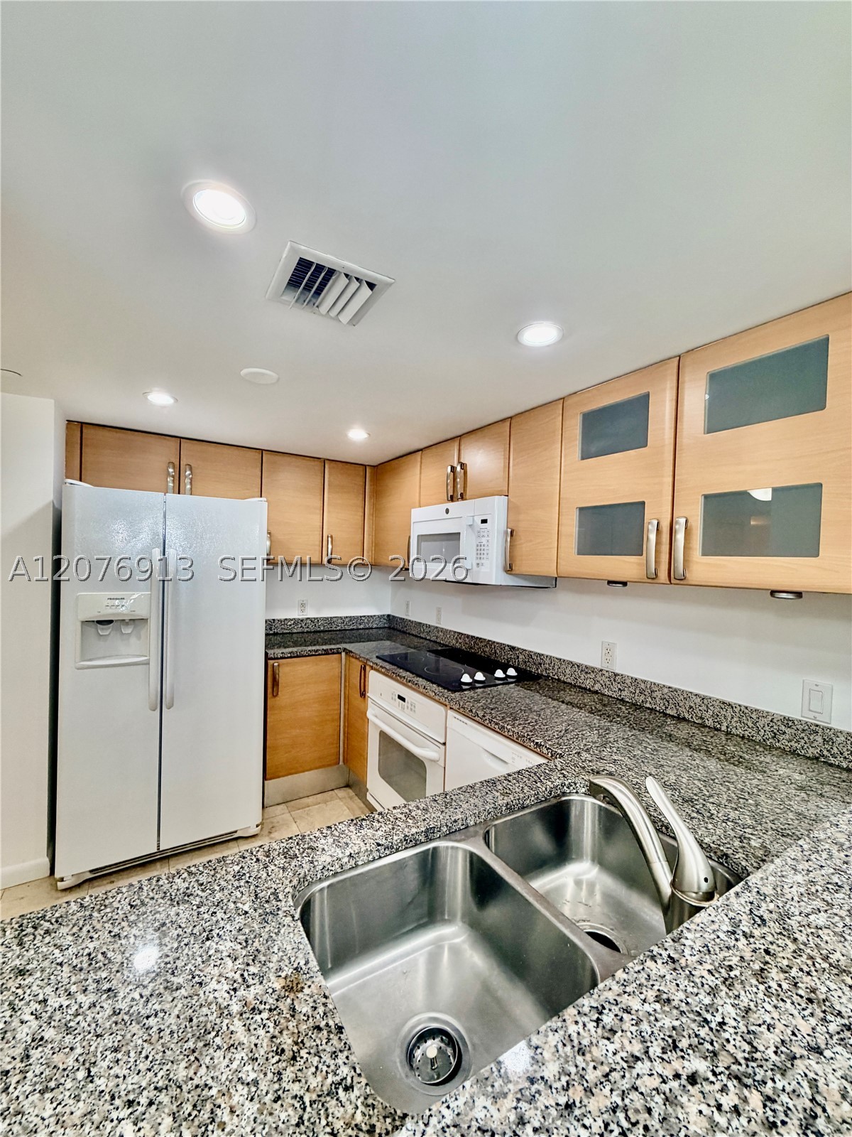 2101 Brickell Ave #1805, Miami FL 33129