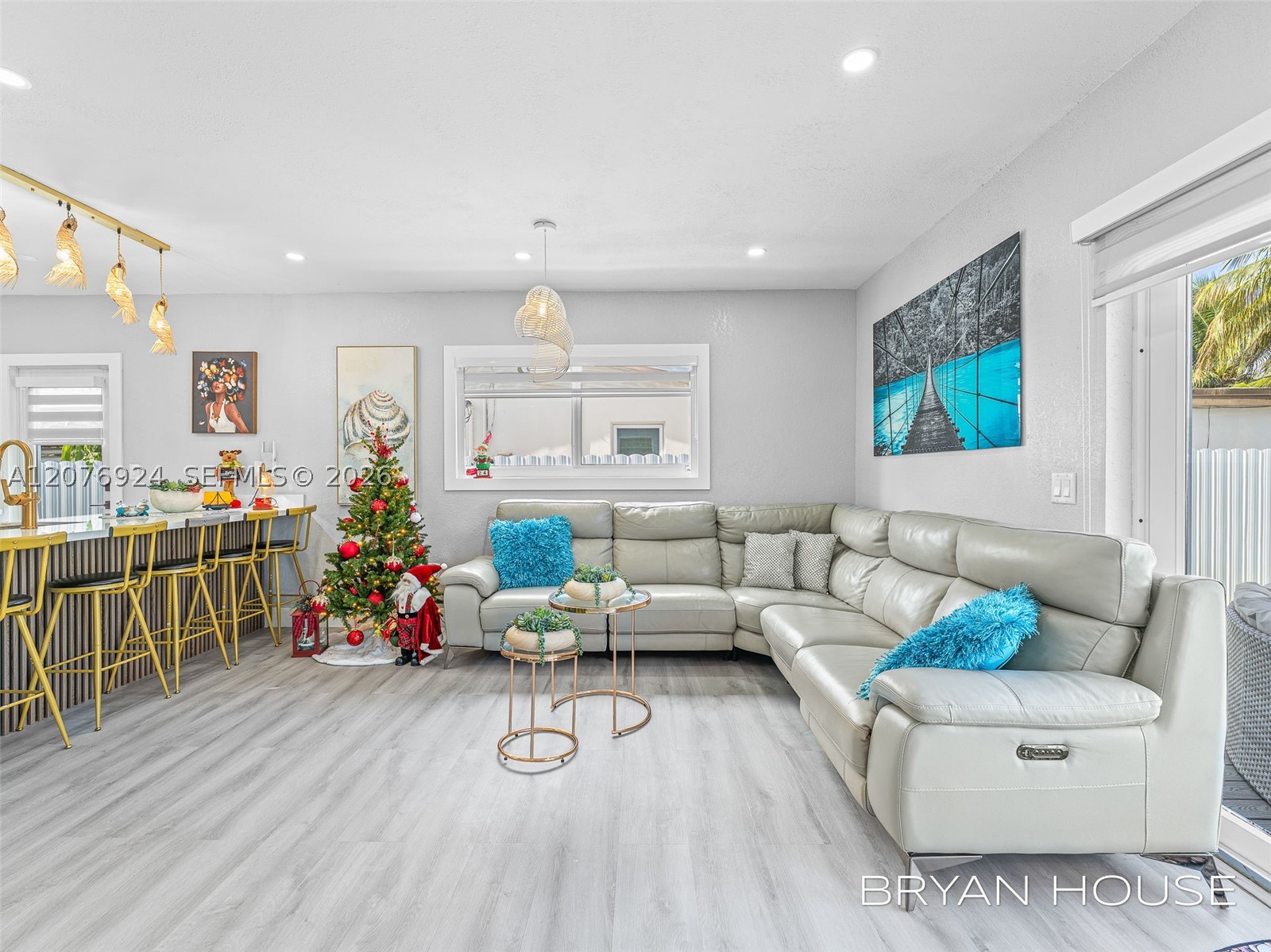 3341 NW 20th St, Miami FL 33142