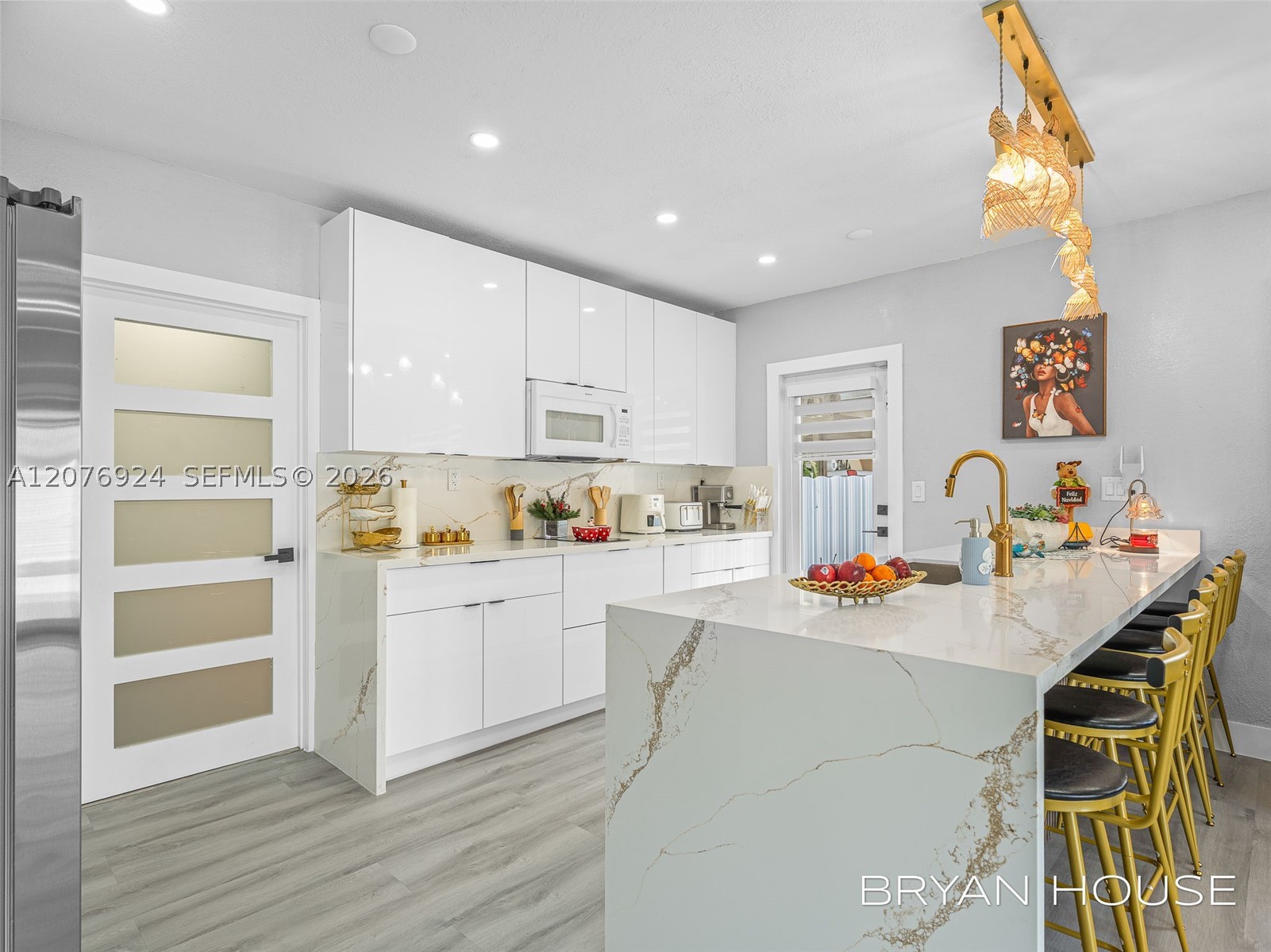 3341 NW 20th St, Miami FL 33142