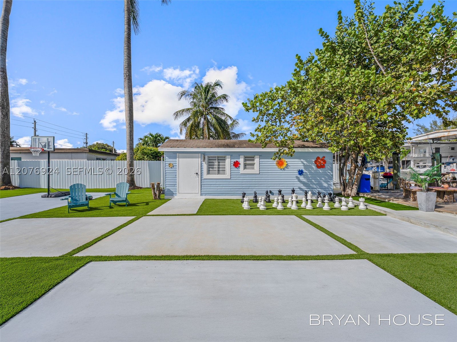 3341 NW 20th St, Miami FL 33142
