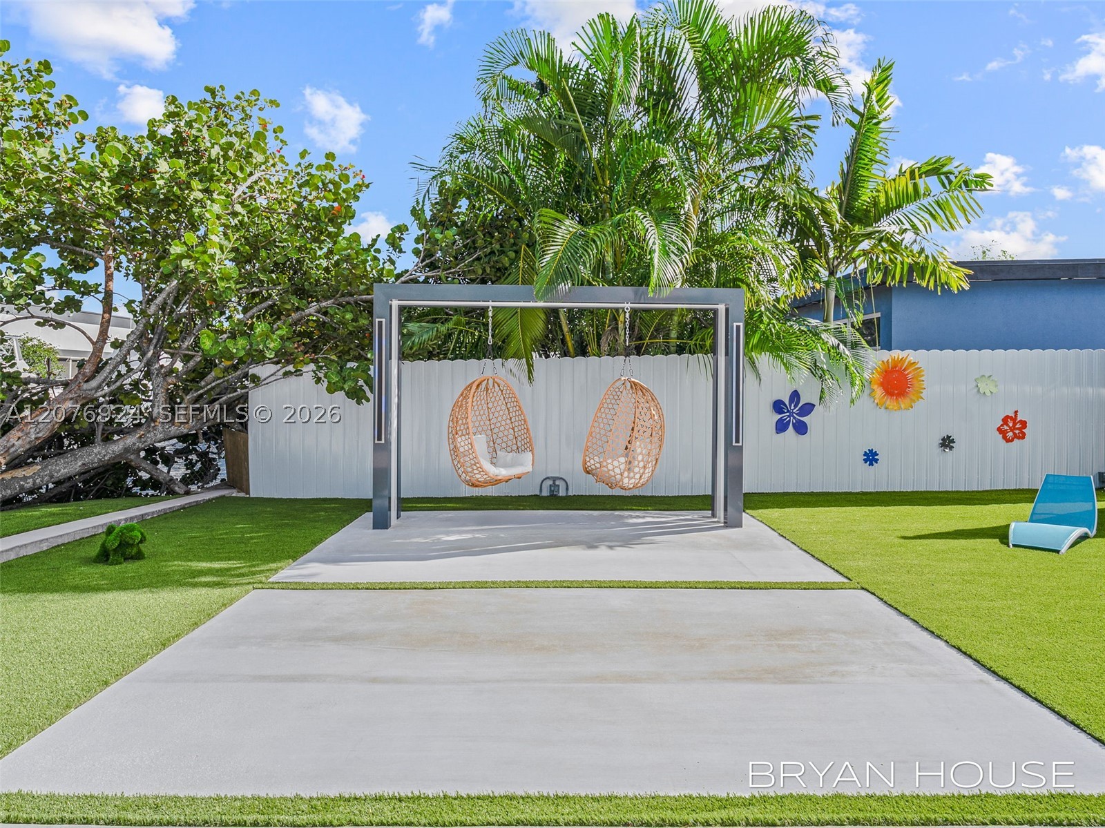 3341 NW 20th St, Miami FL 33142