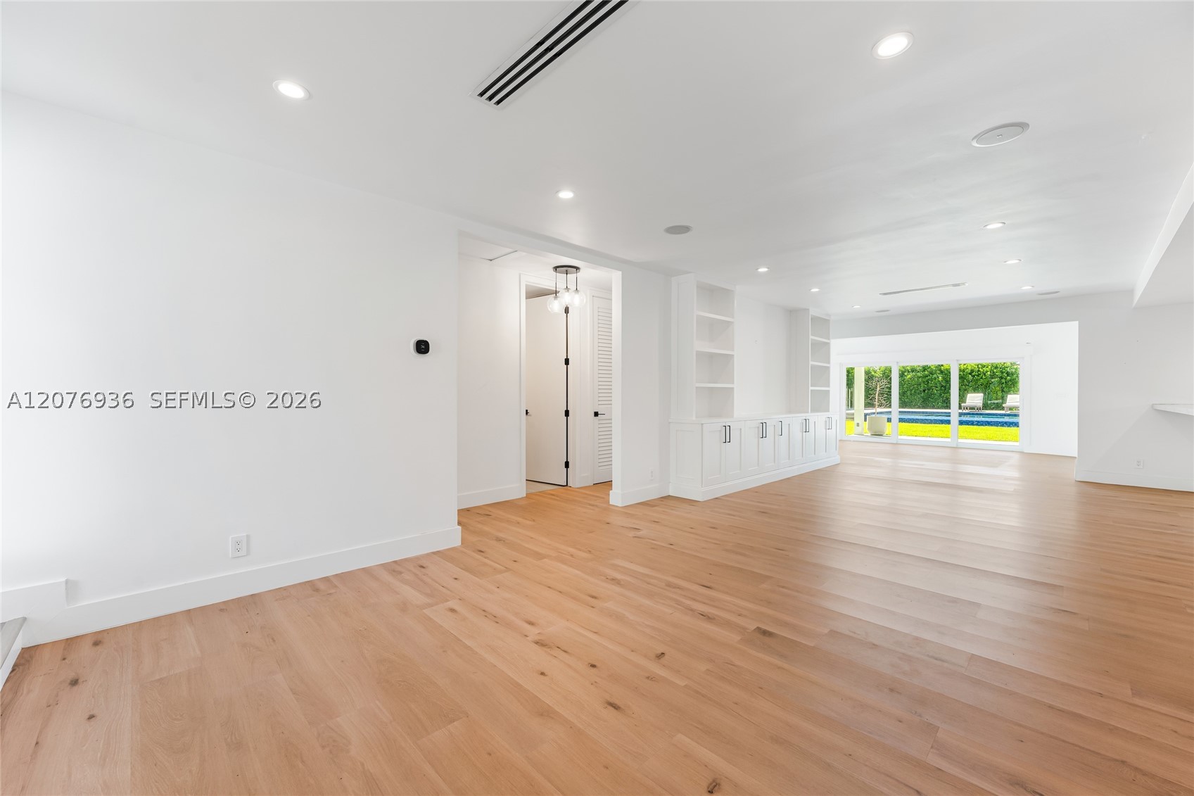 740 S Shore Dr, Miami Beach FL 33141
