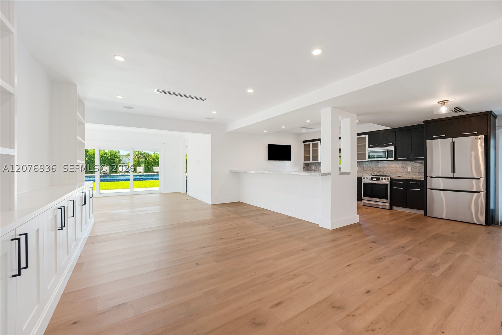 740 S Shore Dr, Miami Beach FL 33141