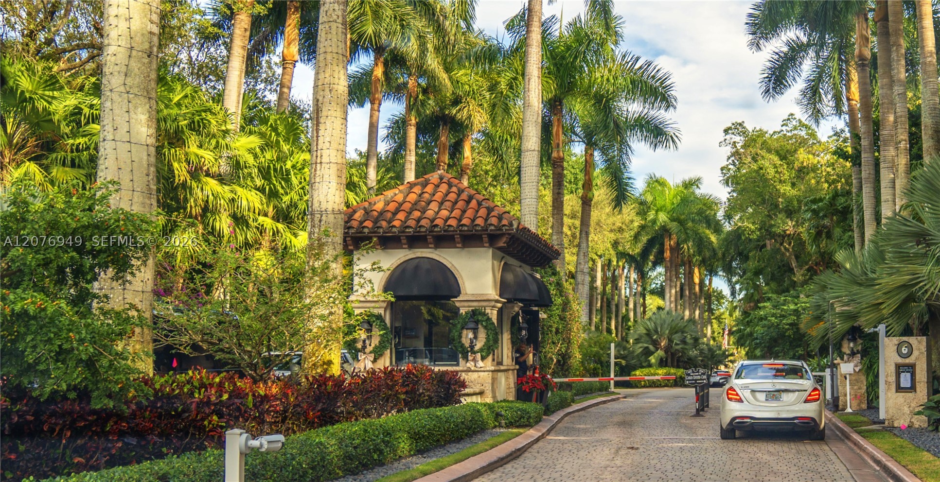 190 Casuarina Concourse, Coral Gables FL 33143