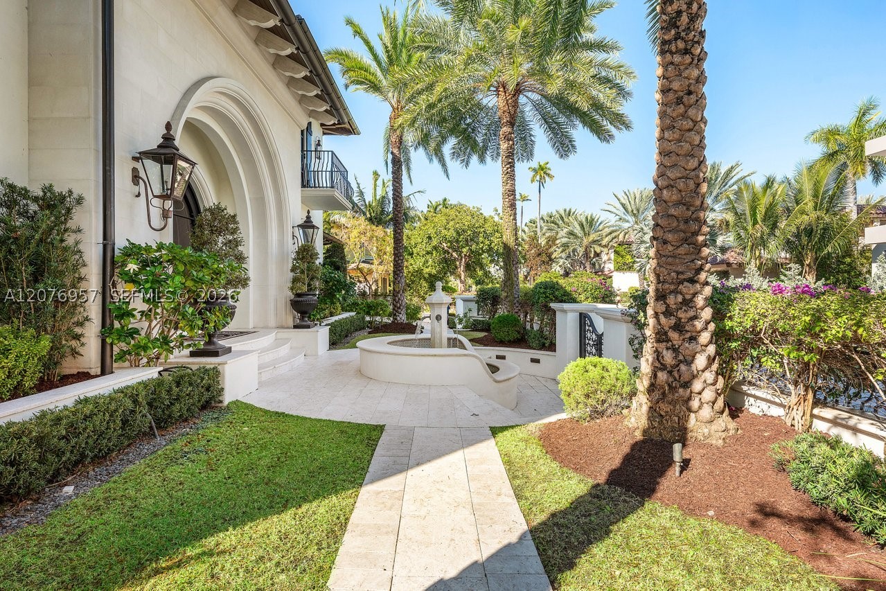 633 Isle Of Palms Dr, Fort Lauderdale FL 33301