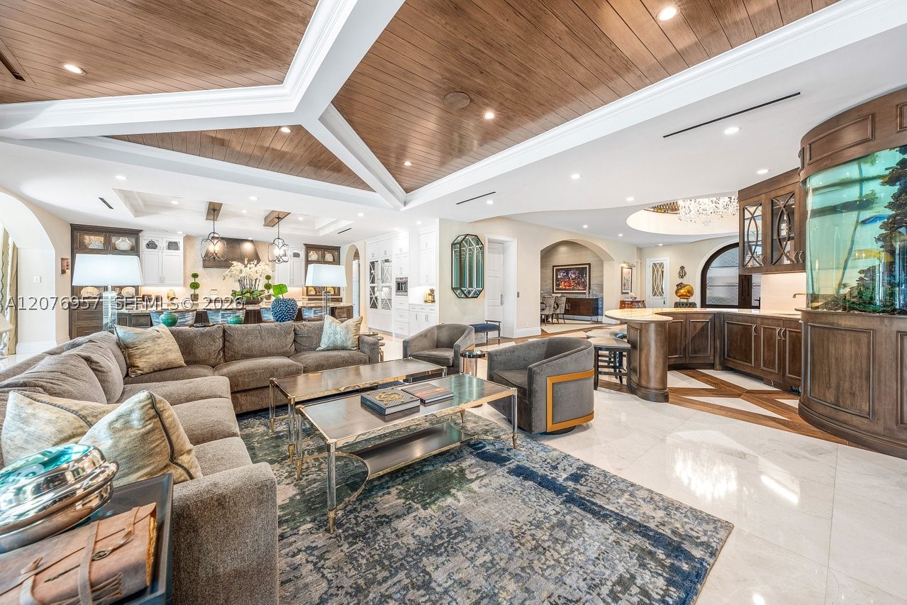 633 Isle Of Palms Dr, Fort Lauderdale FL 33301