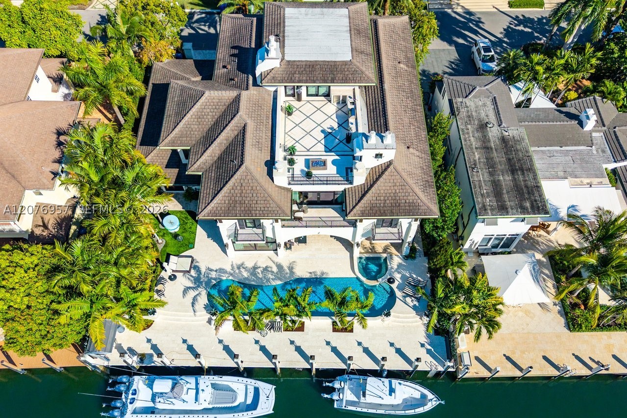 633 Isle Of Palms Dr, Fort Lauderdale FL 33301