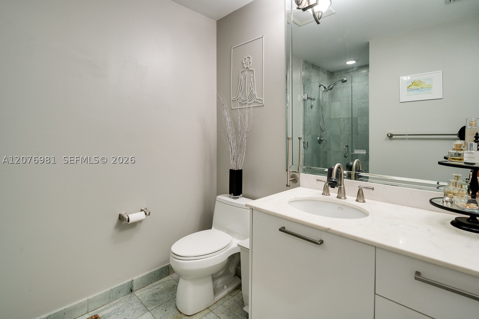 1060 Brickell Ave #4009, Miami FL 33131