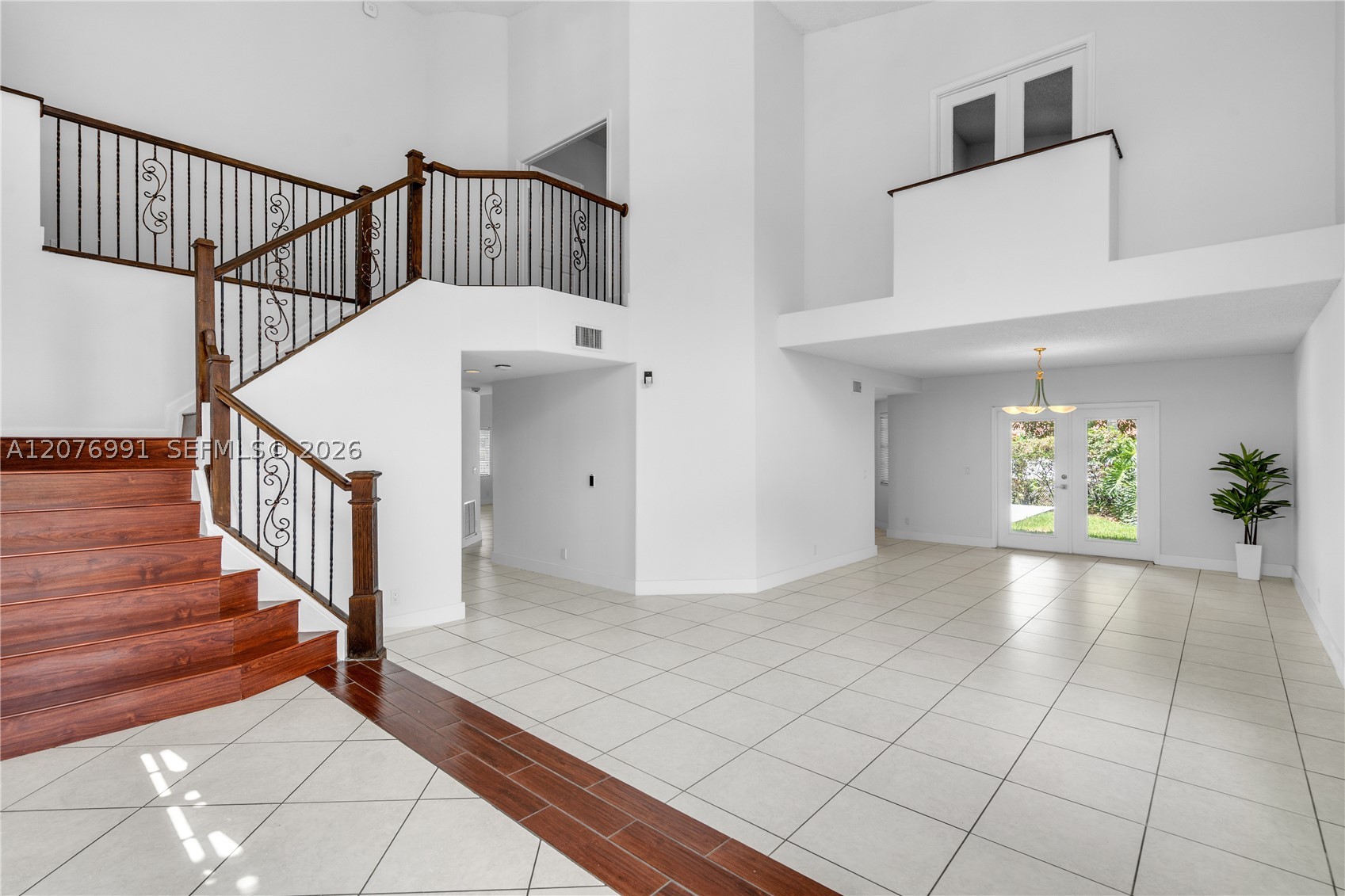 950 NW 197th Ter, Pembroke Pines FL 33029