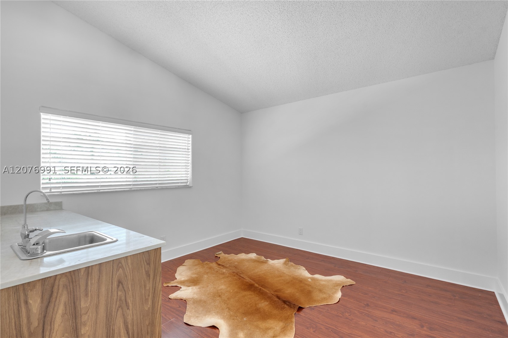 950 NW 197th Ter, Pembroke Pines FL 33029