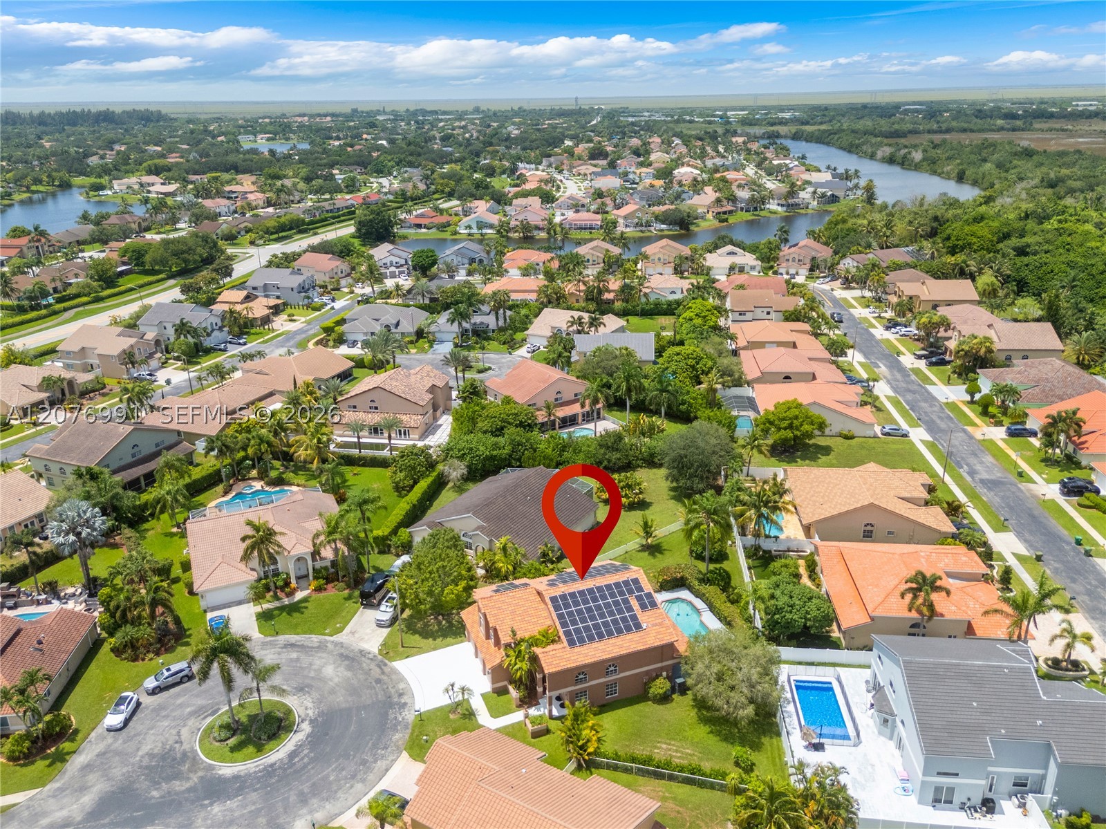 950 NW 197th Ter, Pembroke Pines FL 33029