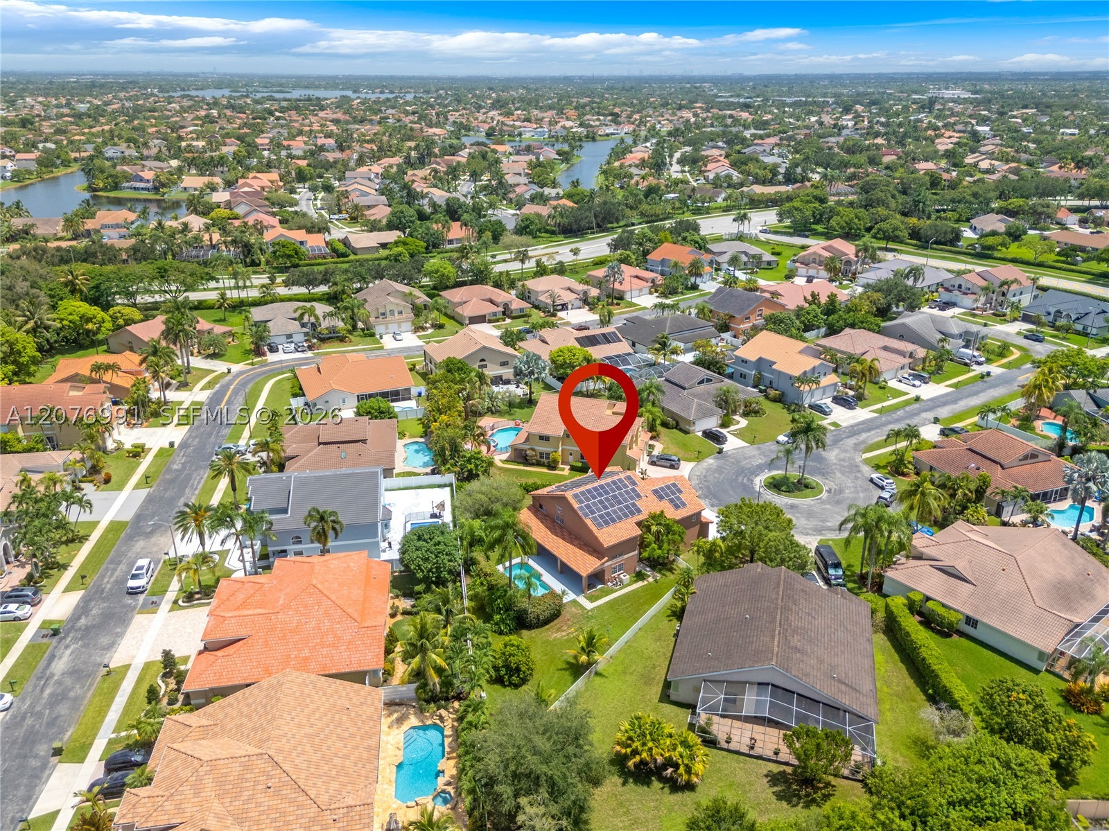 950 NW 197th Ter, Pembroke Pines FL 33029