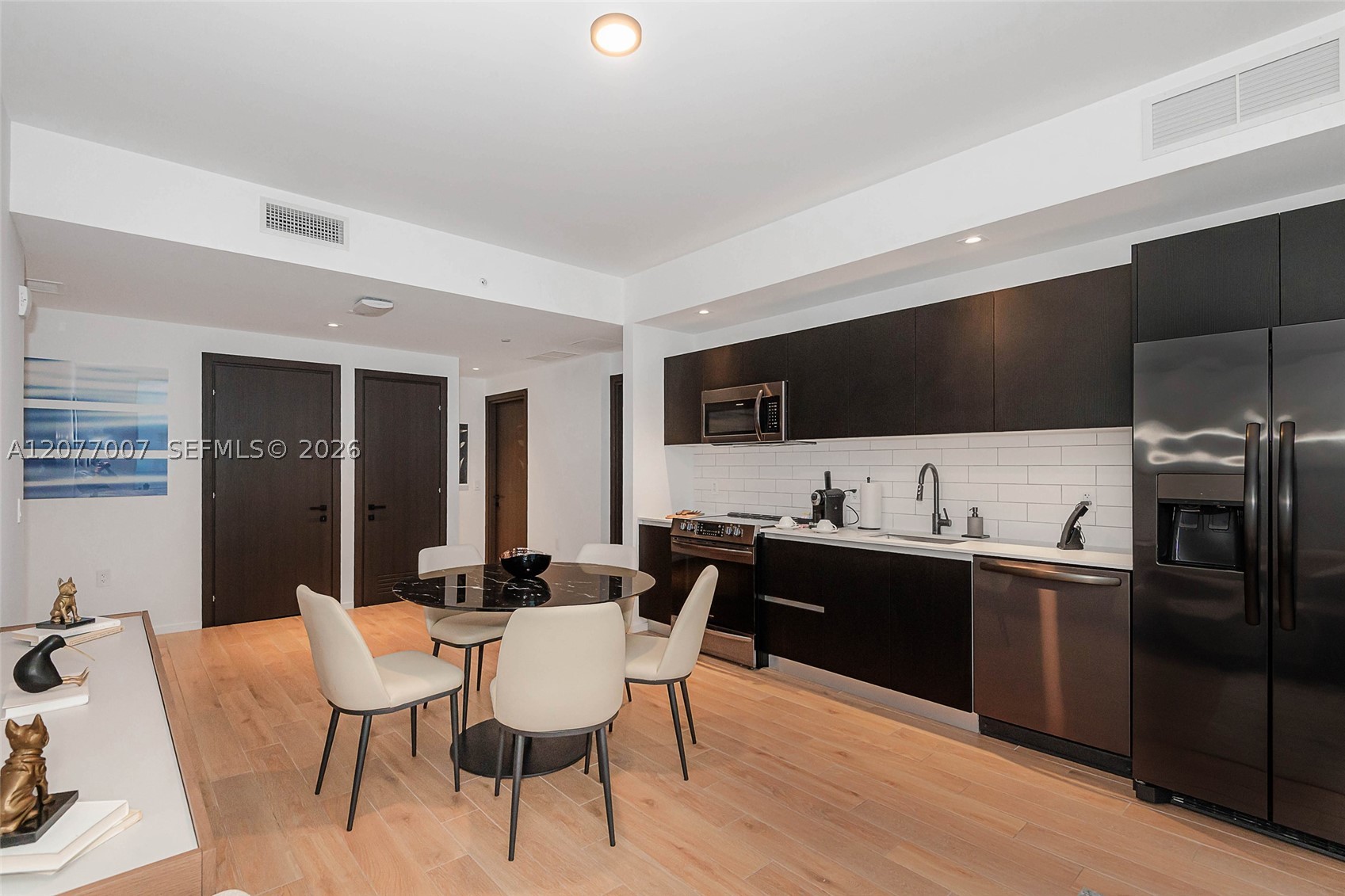 398 NE 5TH #4118, Miami FL 33132