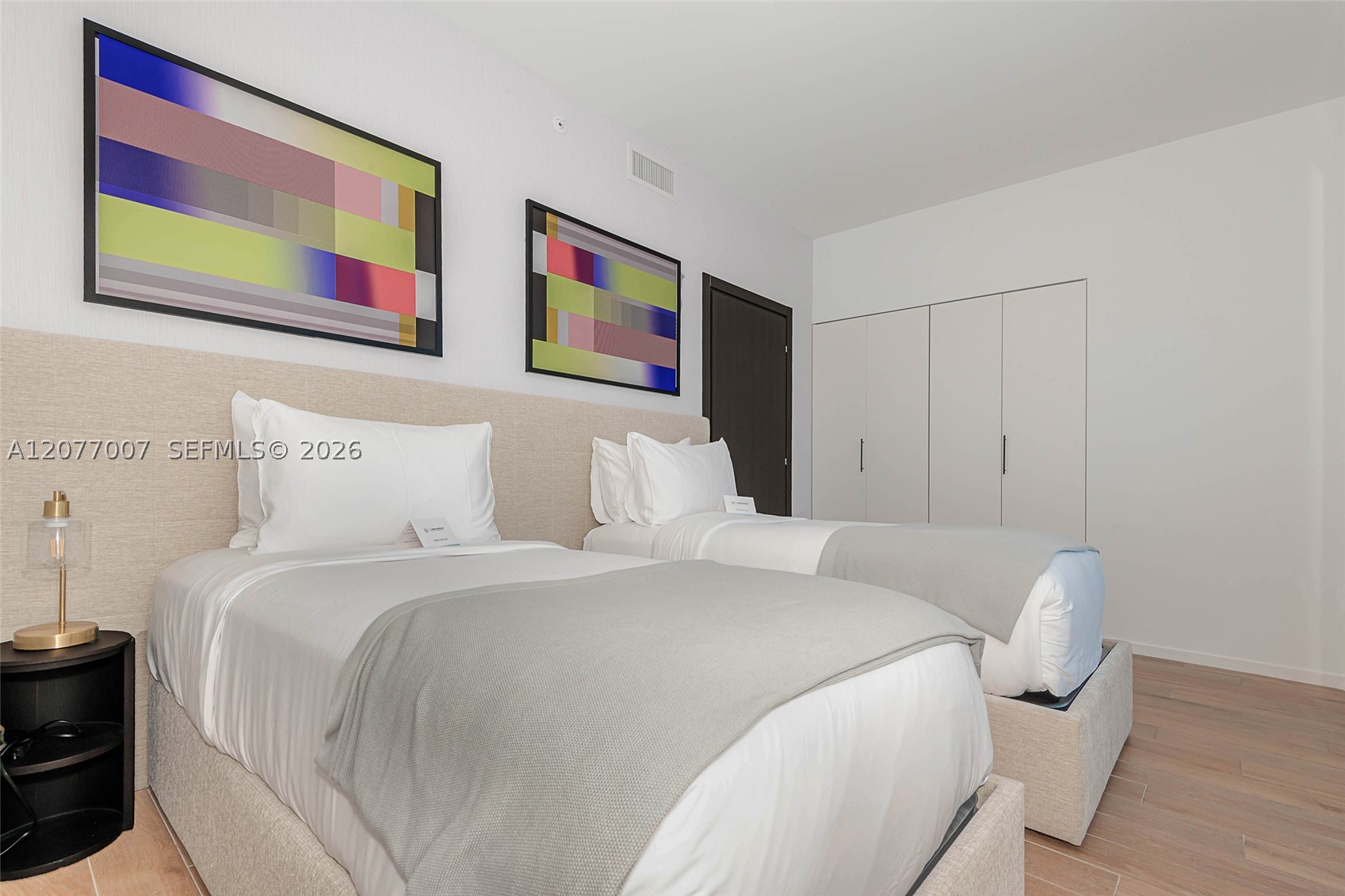 398 NE 5TH #4118, Miami FL 33132