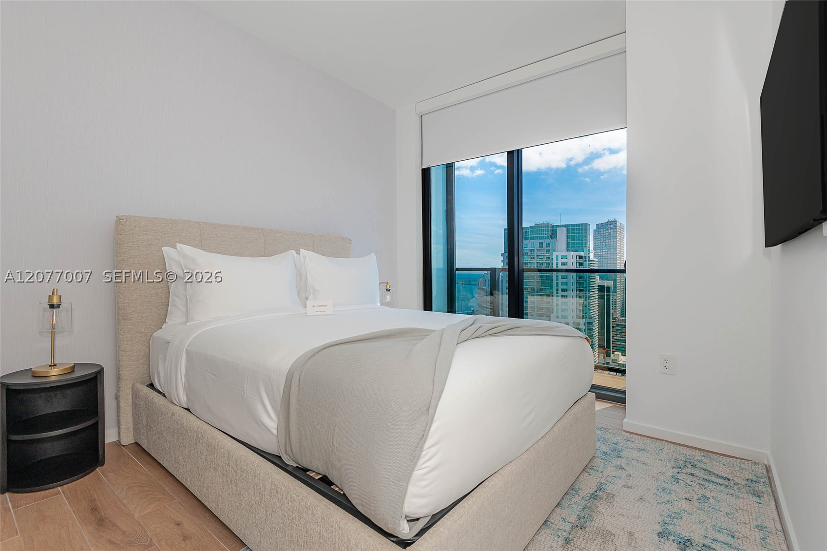 398 NE 5TH #4118, Miami FL 33132