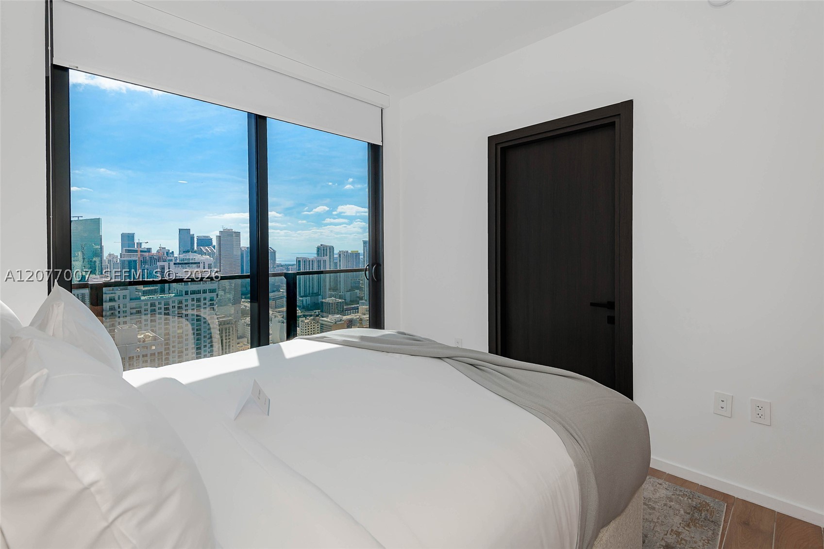 398 NE 5TH #4118, Miami FL 33132