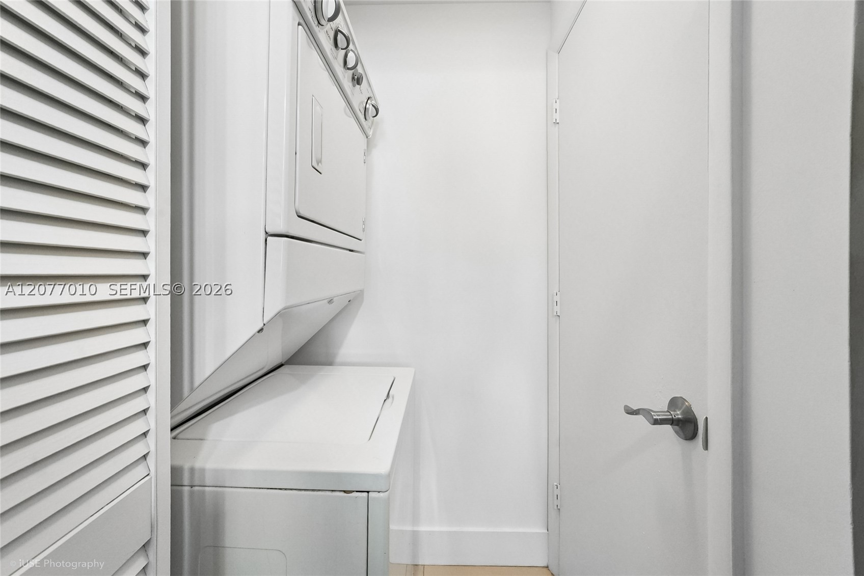 253 NE 2nd St #2104, Miami FL 33132