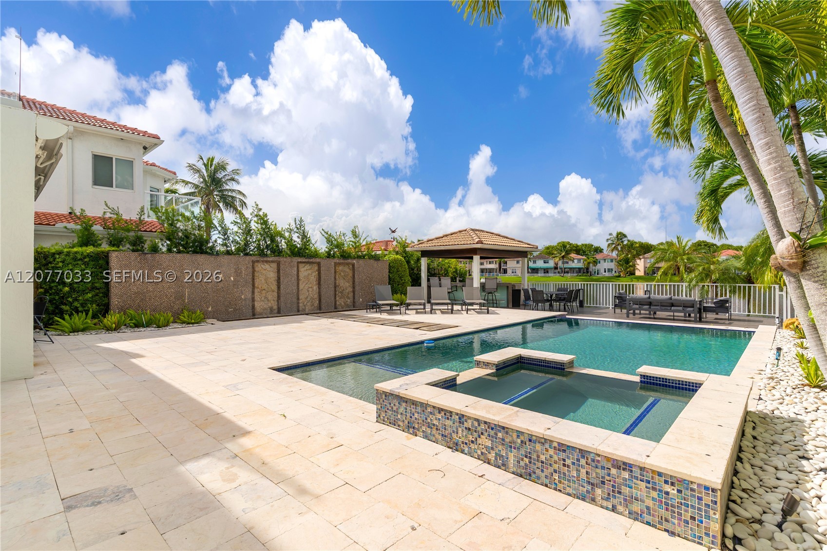 11101 NW 72nd Ter, Doral FL 33178