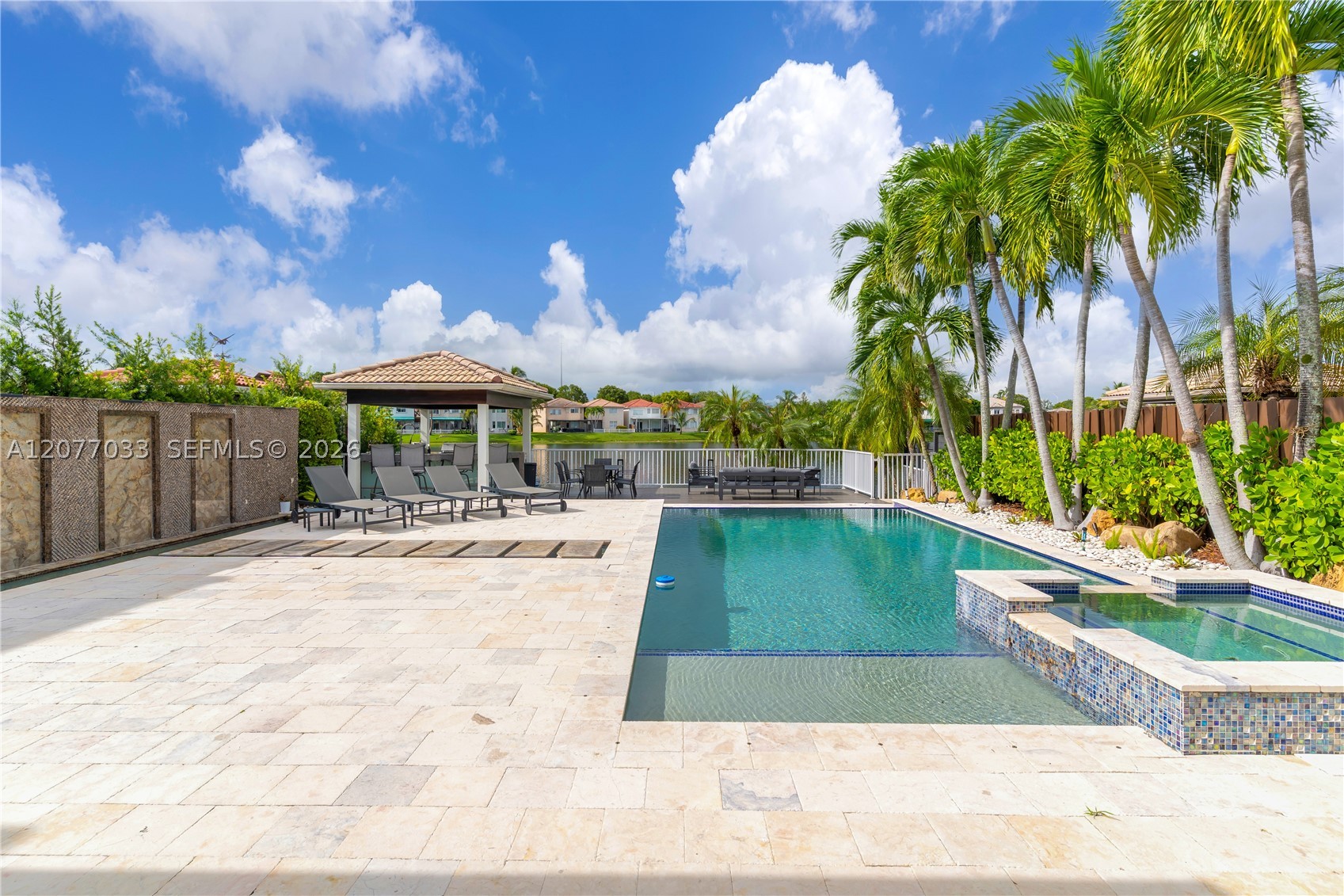 11101 NW 72nd Ter, Doral FL 33178