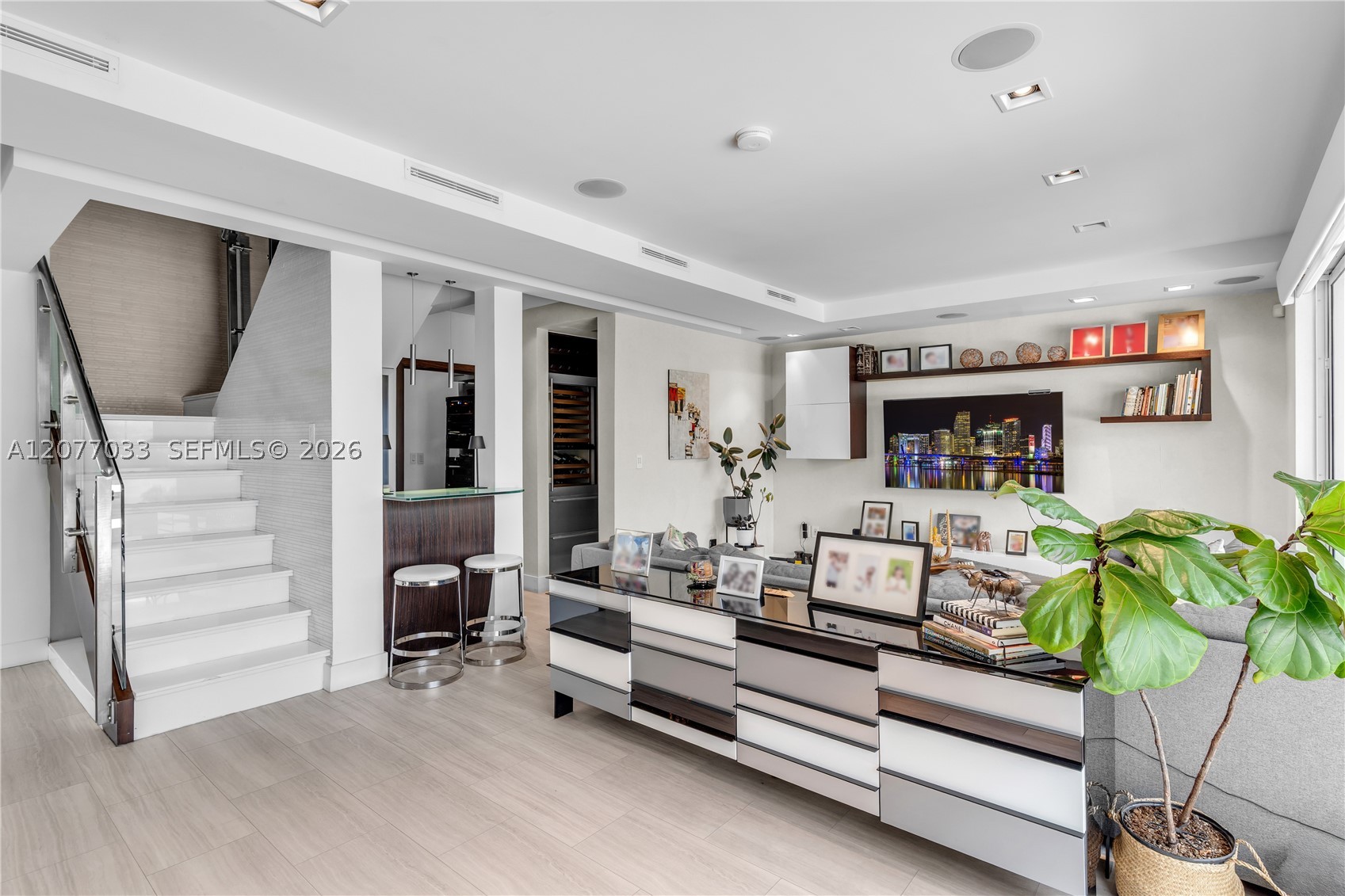 11101 NW 72nd Ter, Doral FL 33178