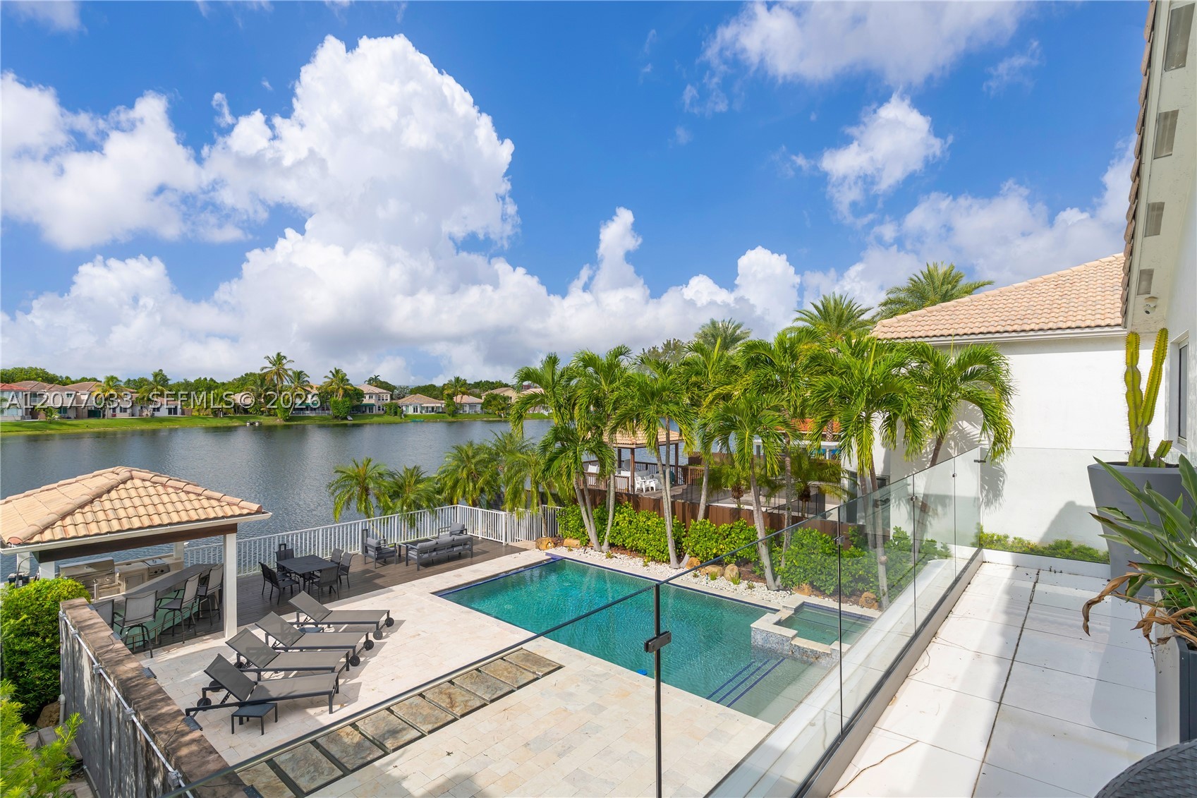 11101 NW 72nd Ter, Doral FL 33178