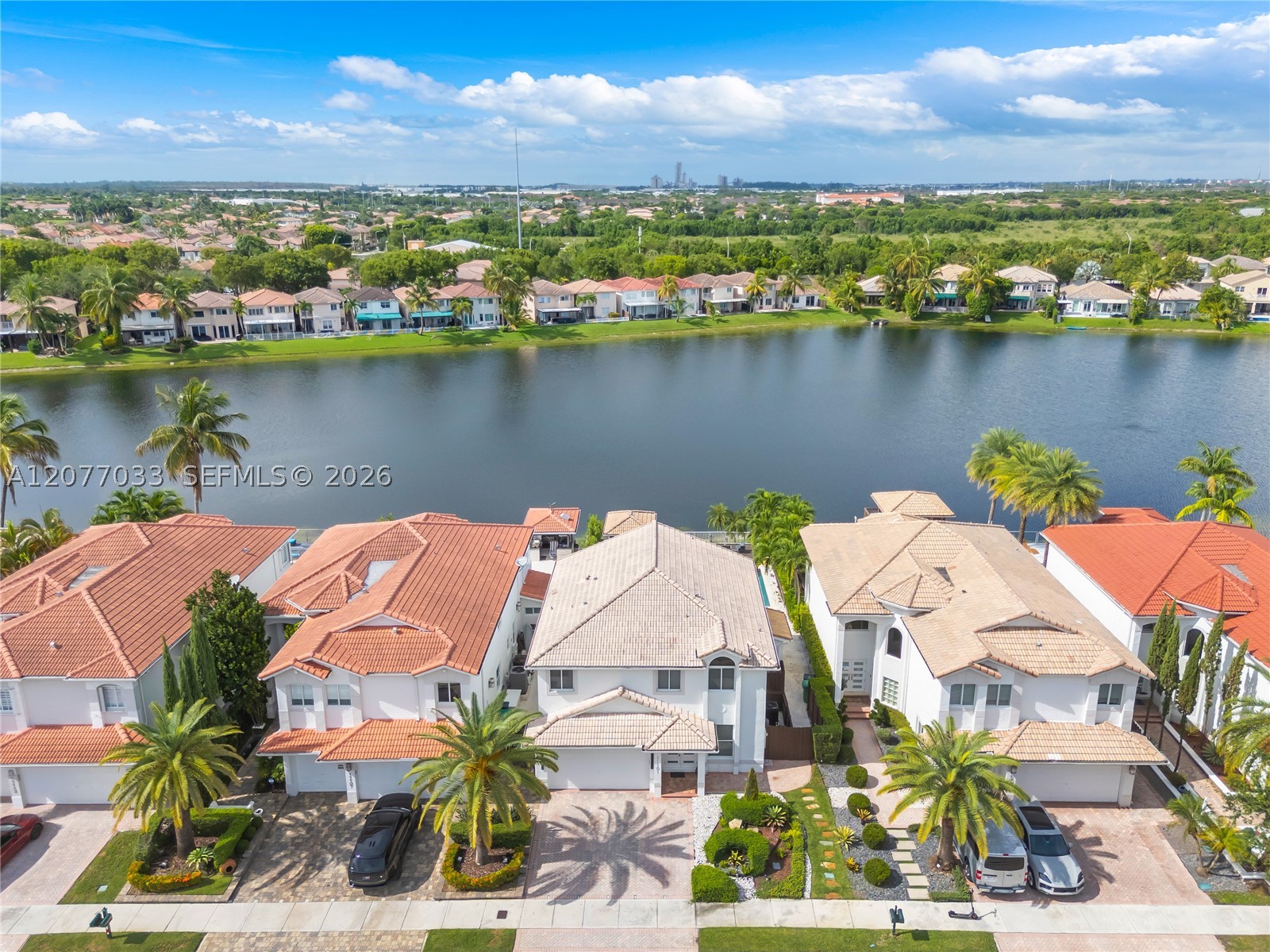 11101 NW 72nd Ter, Doral FL 33178