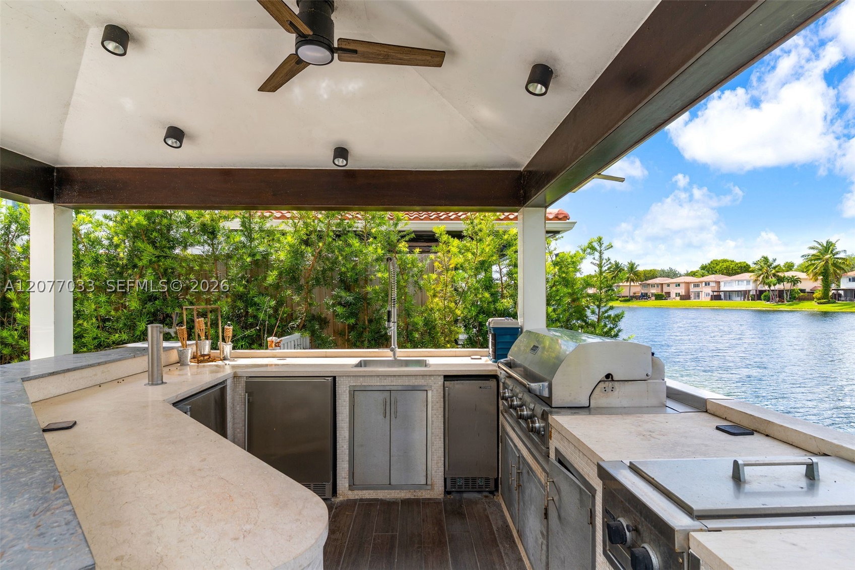 11101 NW 72nd Ter, Doral FL 33178