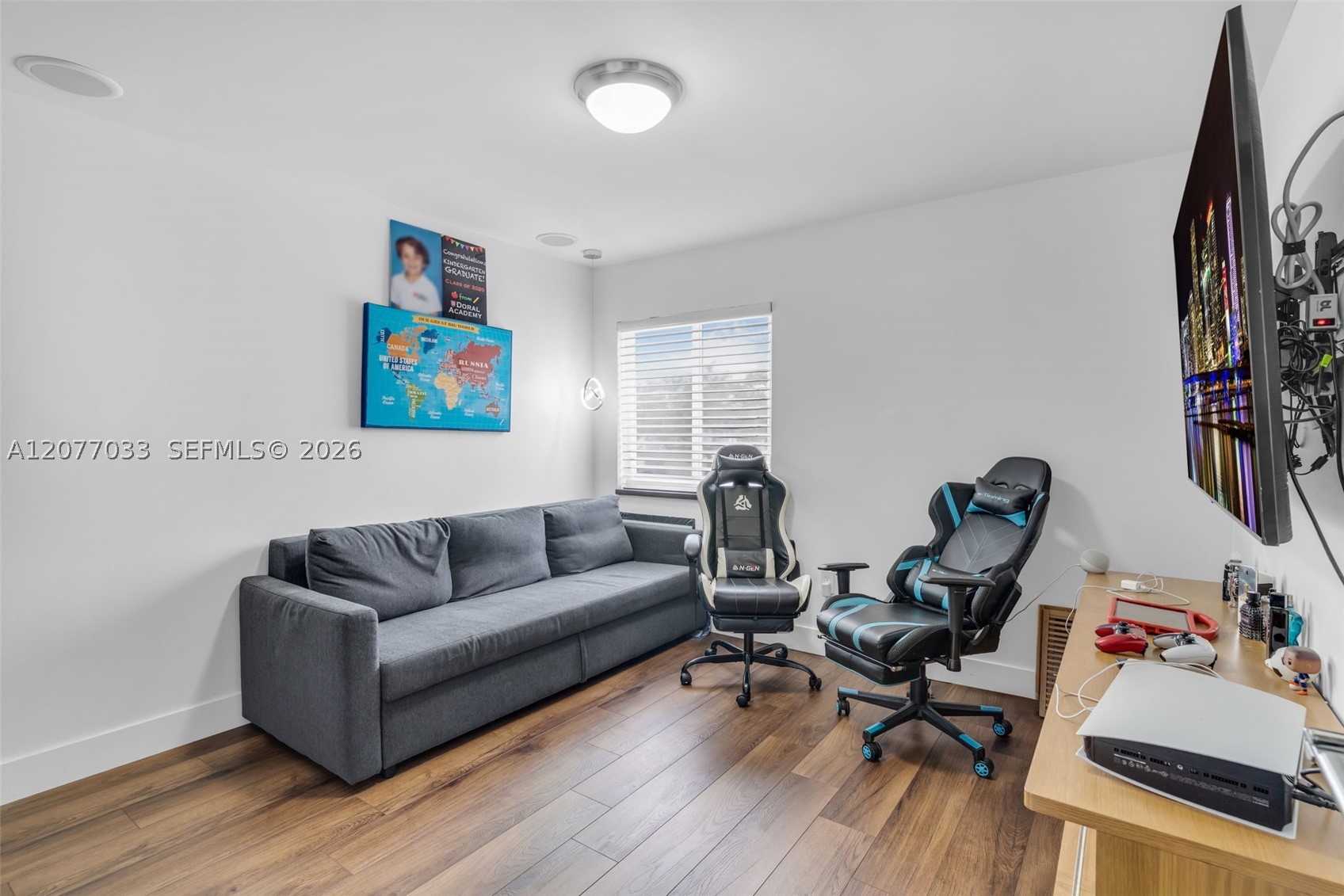 11101 NW 72nd Ter, Doral FL 33178