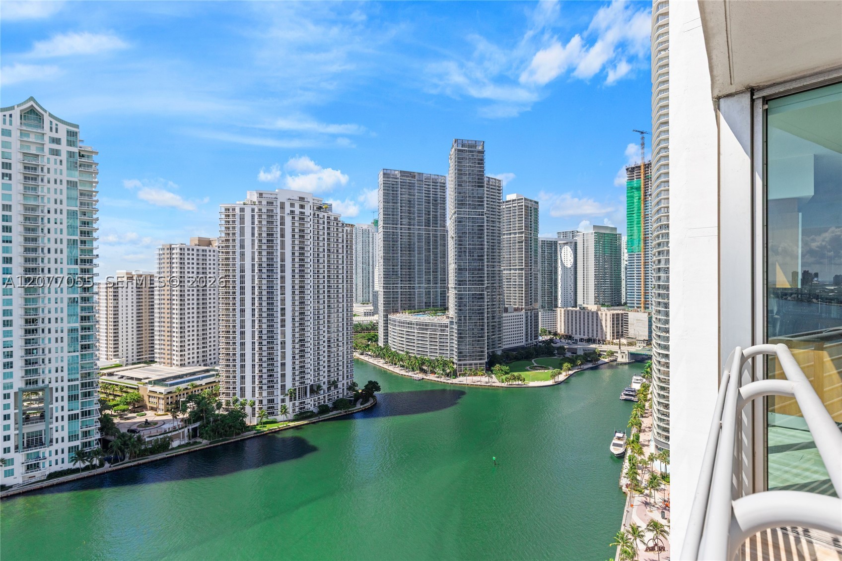 325 S Biscayne Blvd #2723, Miami FL 33131