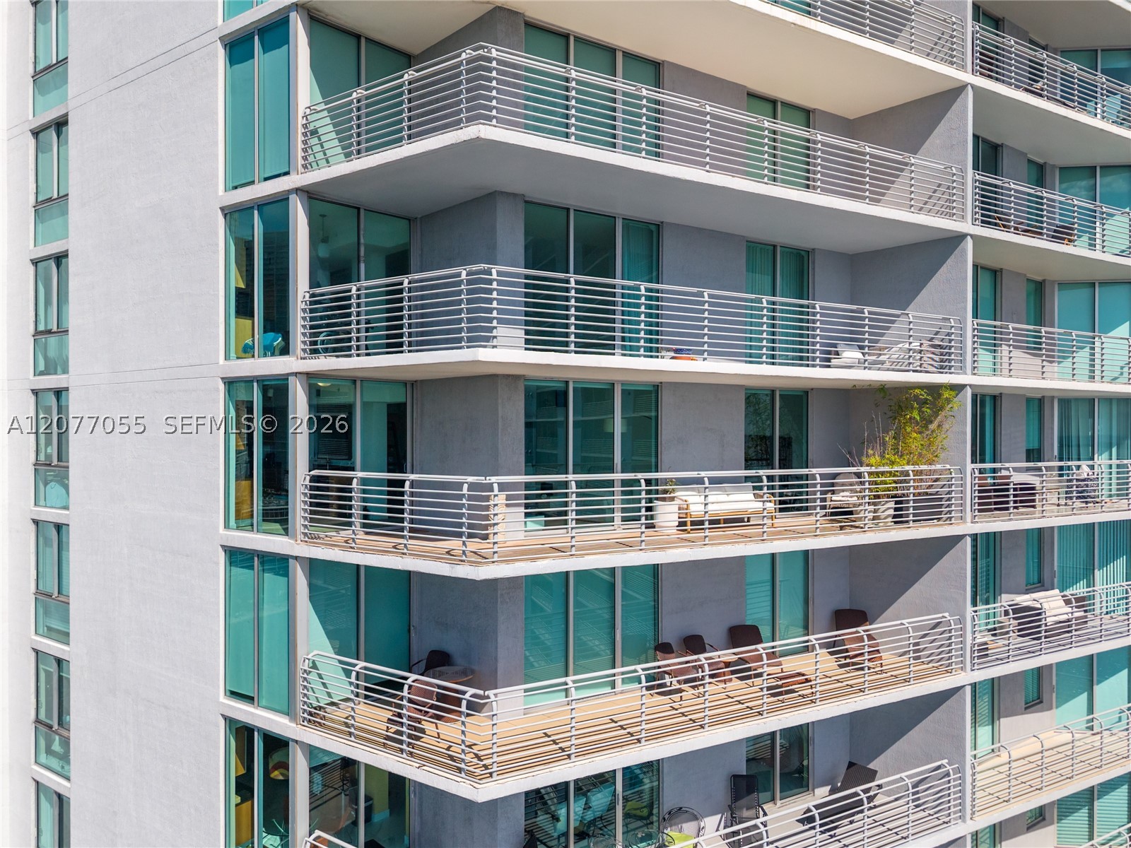 325 S Biscayne Blvd #2723, Miami FL 33131