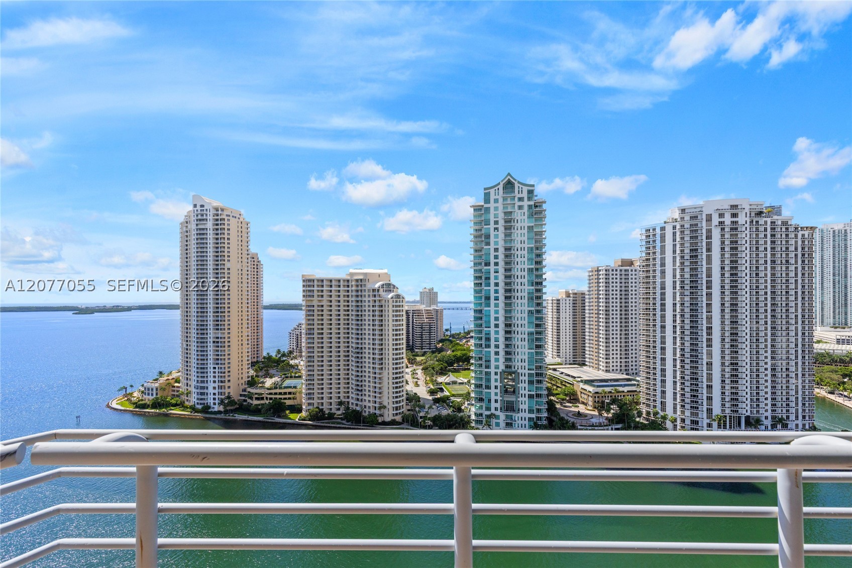 325 S Biscayne Blvd #2723, Miami FL 33131