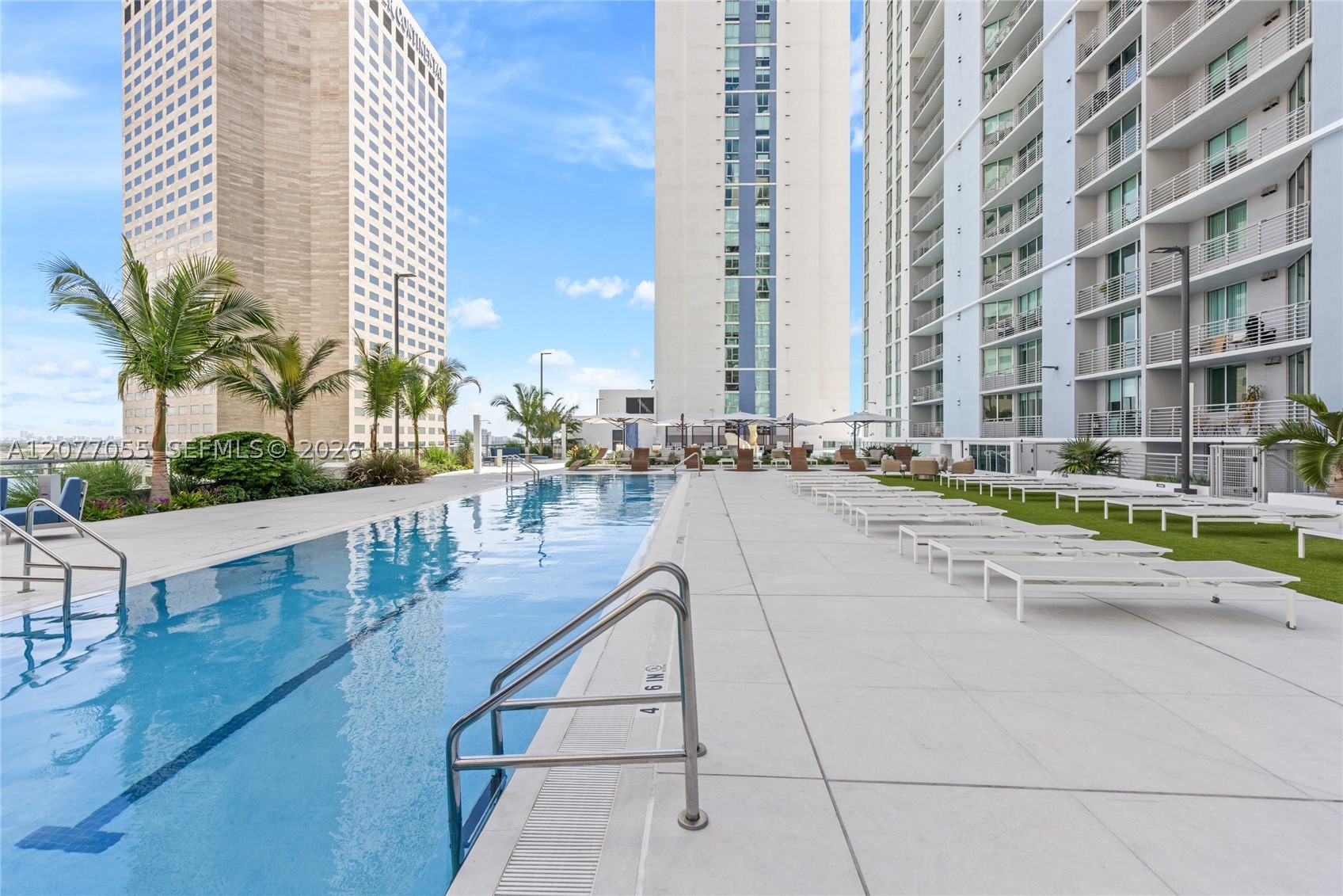 325 S Biscayne Blvd #2723, Miami FL 33131