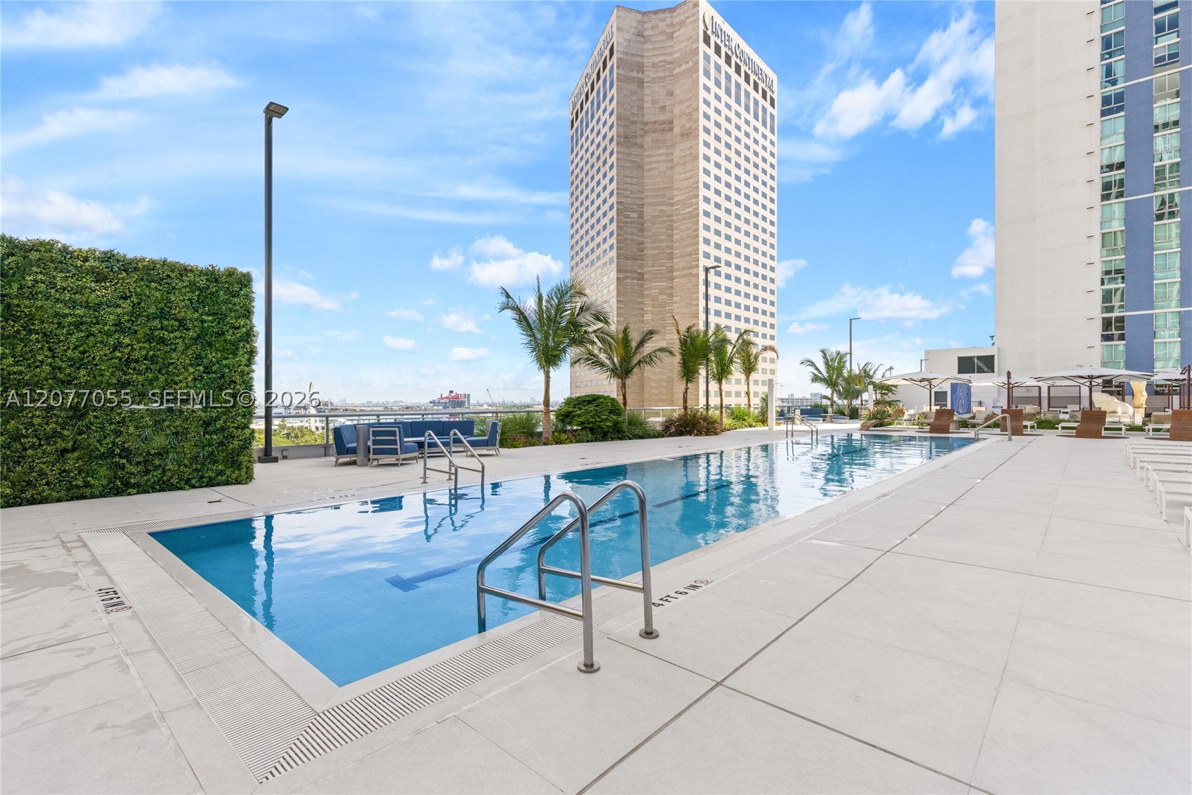 325 S Biscayne Blvd #2723, Miami FL 33131