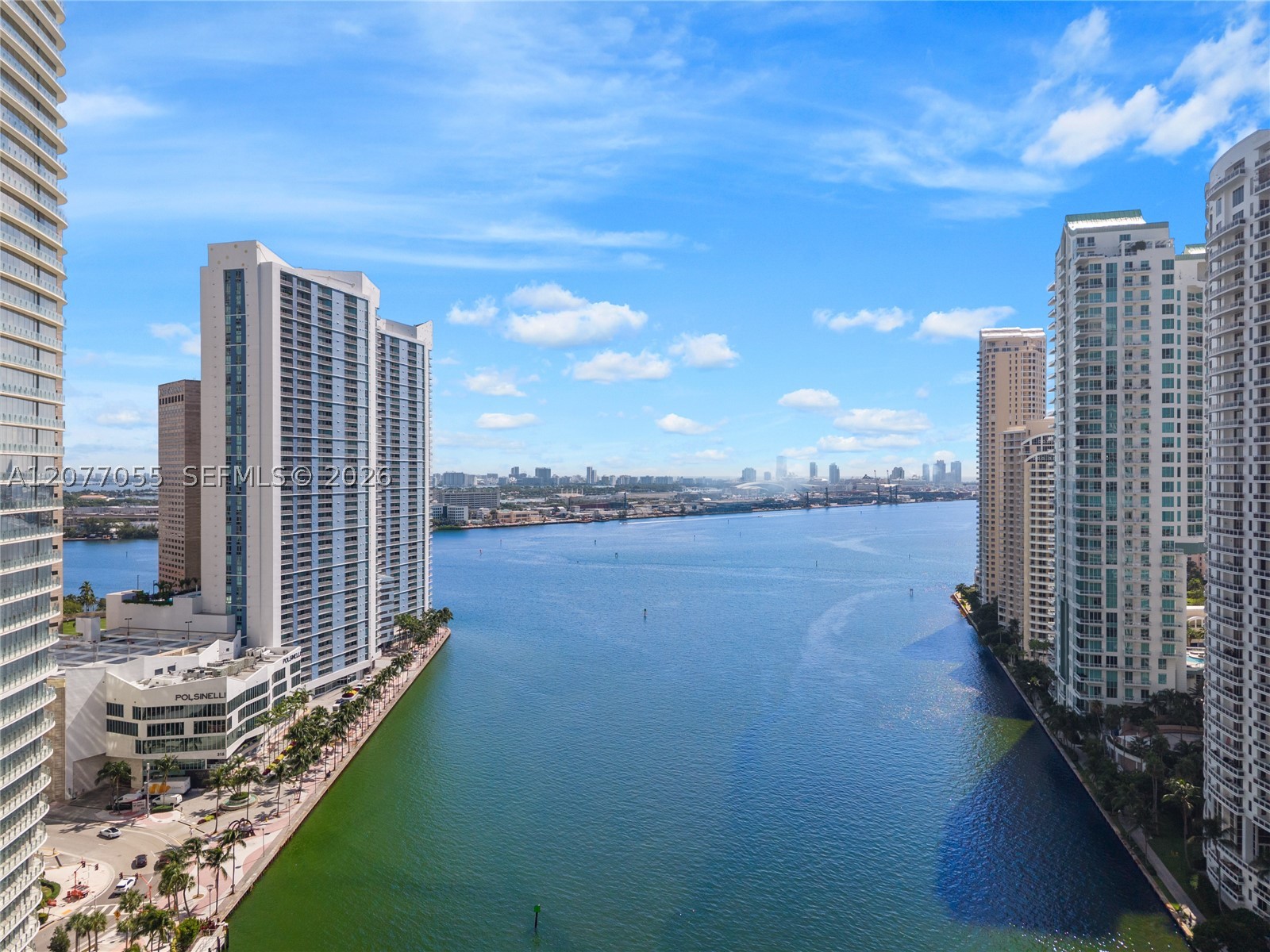 325 S Biscayne Blvd #2723, Miami FL 33131