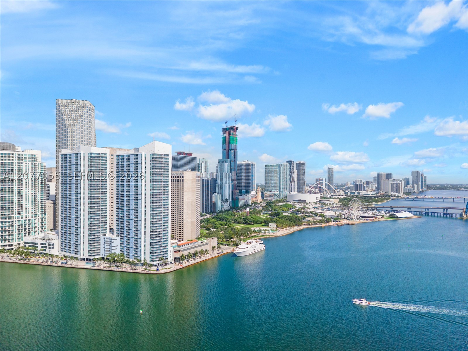 325 S Biscayne Blvd #2723, Miami FL 33131