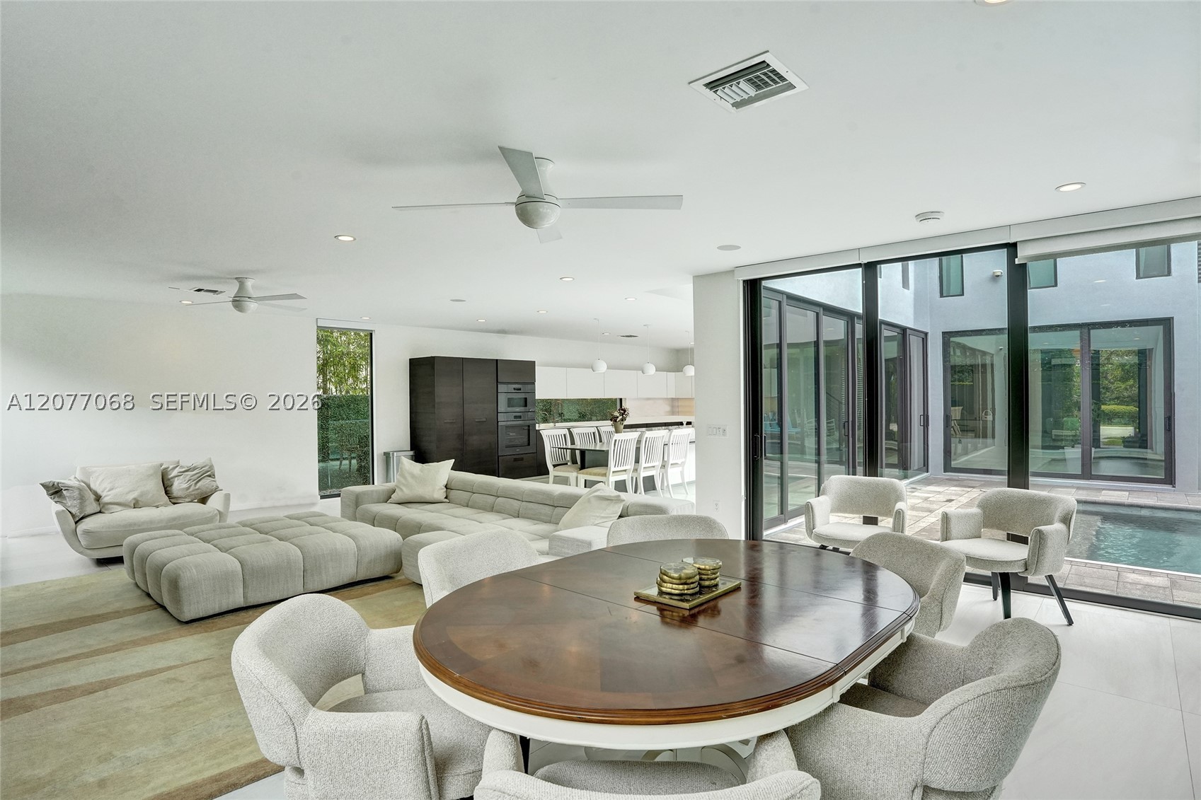 129 N Victoria Park Rd, Fort Lauderdale FL 33301