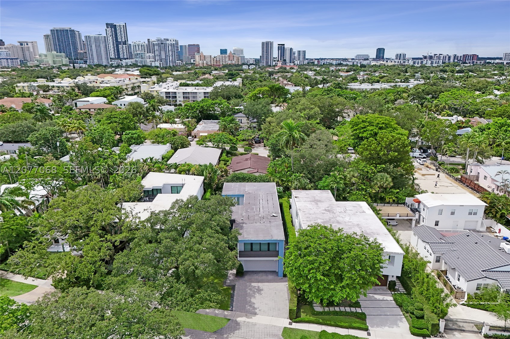 129 N Victoria Park Rd, Fort Lauderdale FL 33301